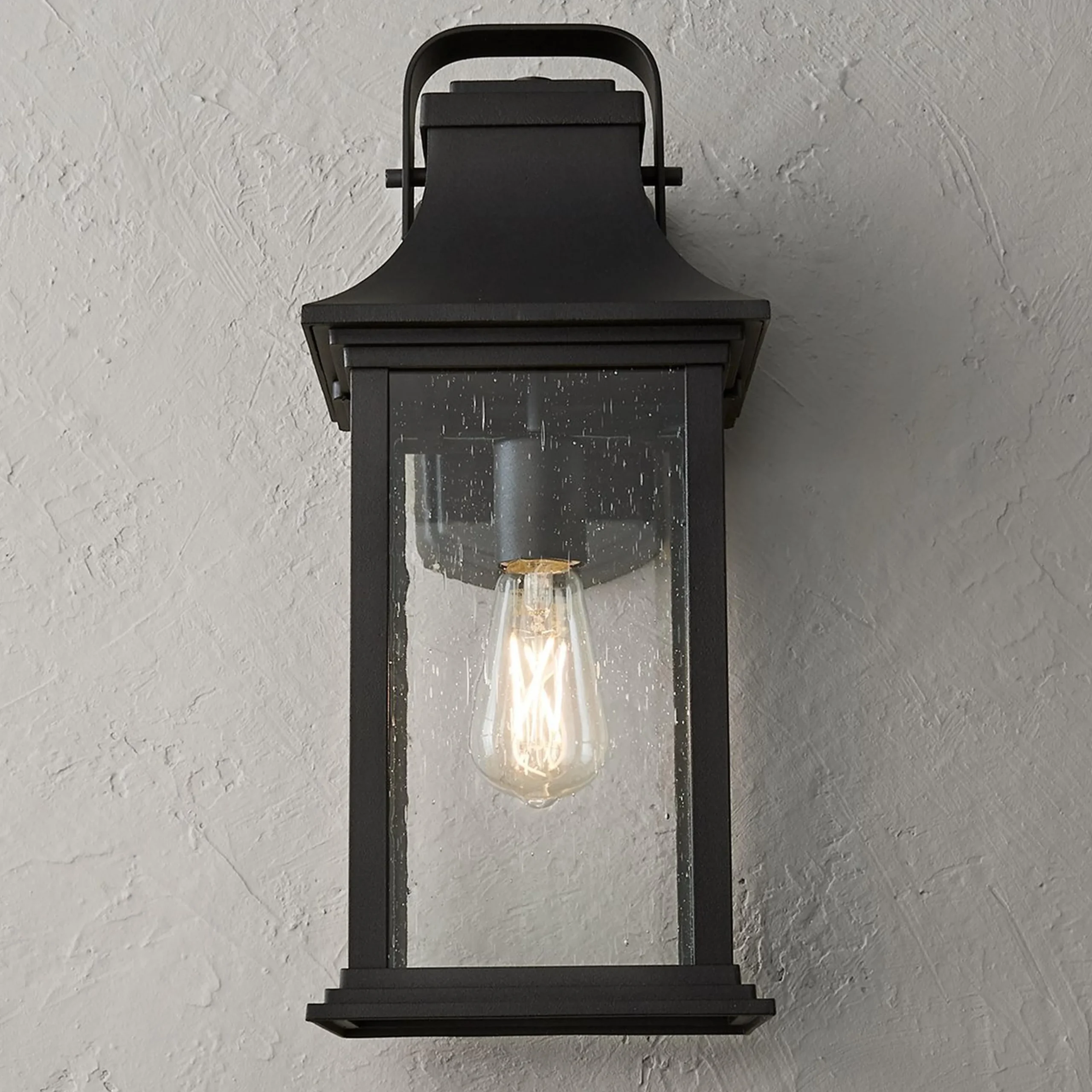 New Hampshire Outdoor Sconce - Large