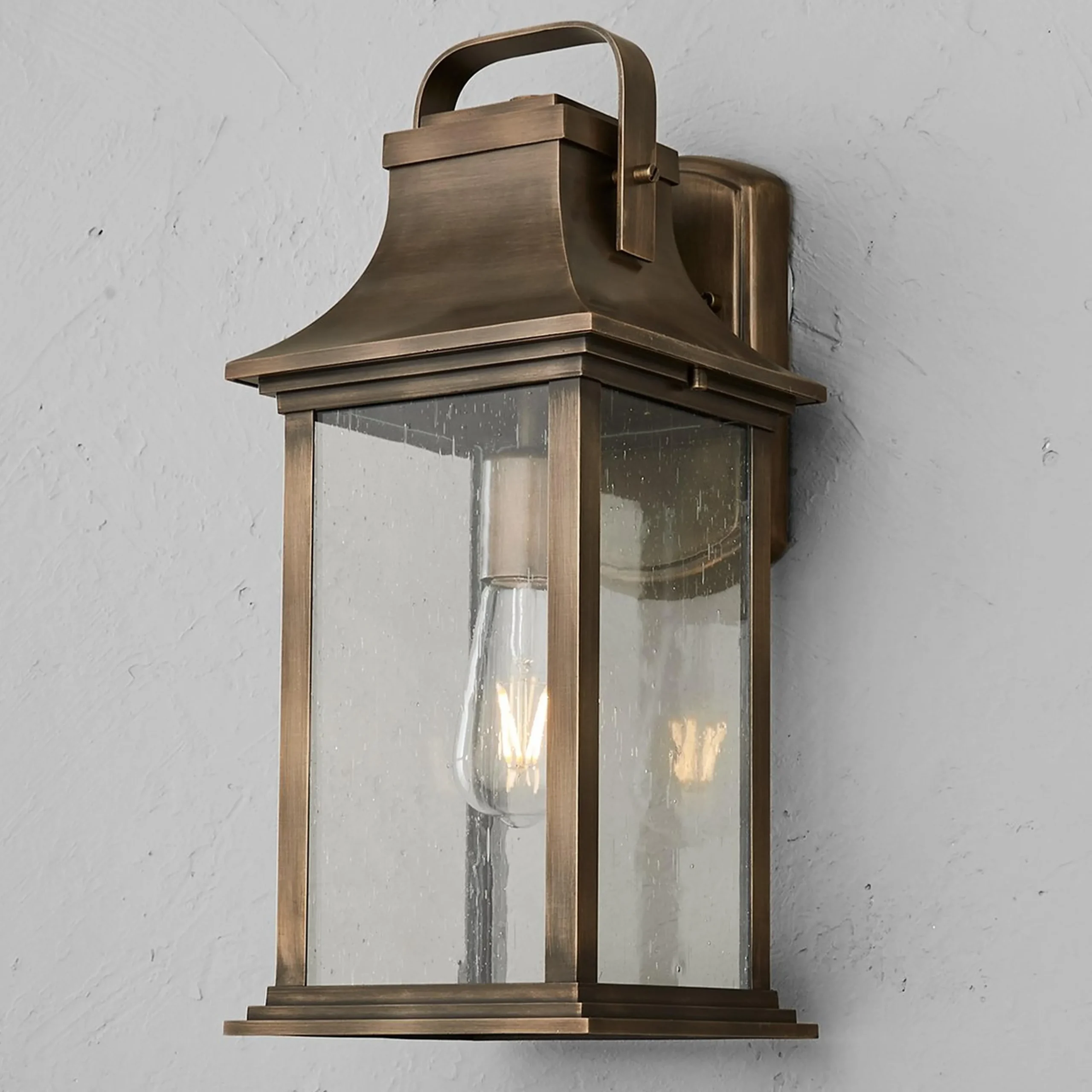 New Hampshire Outdoor Sconce - Large