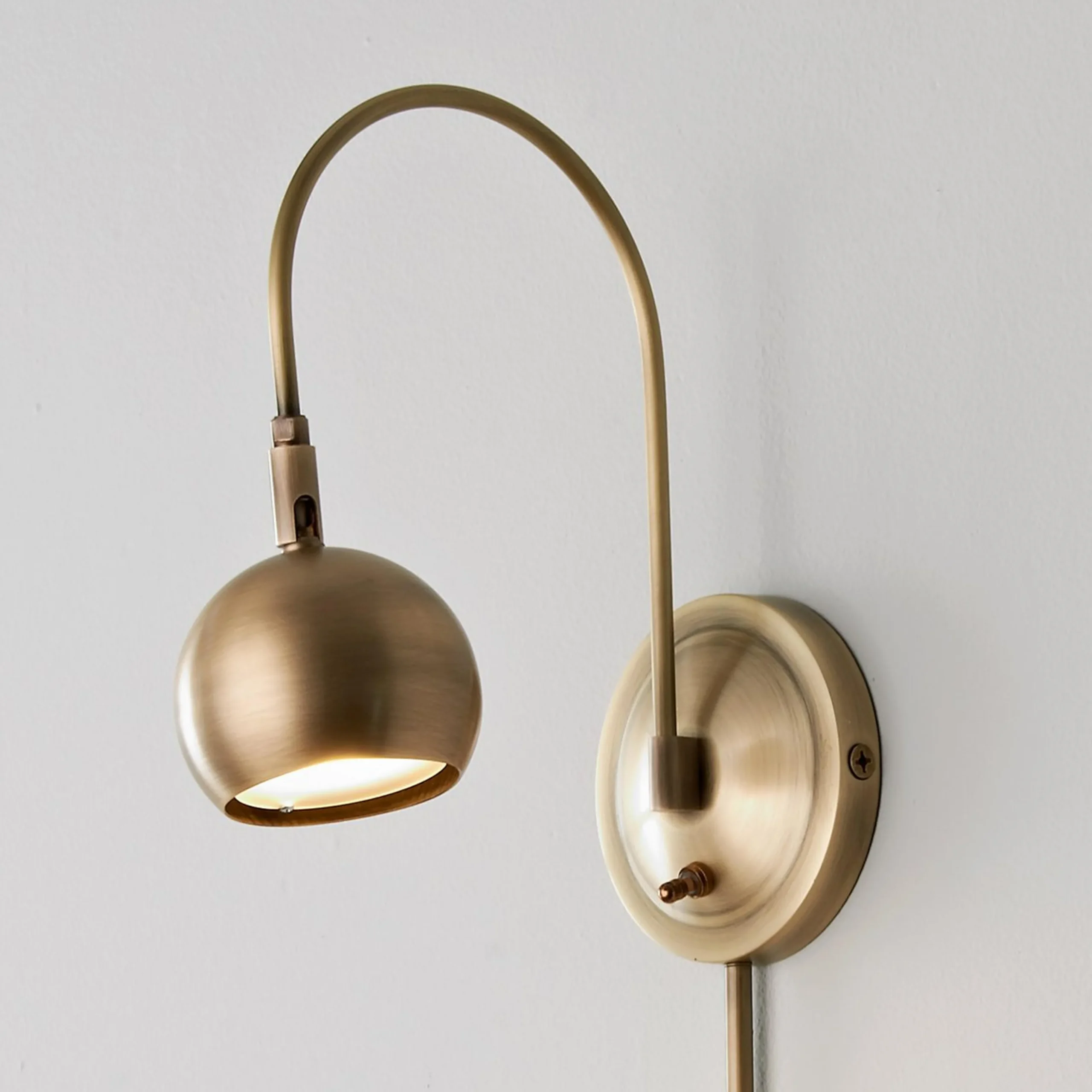 Nimbus Wall Light