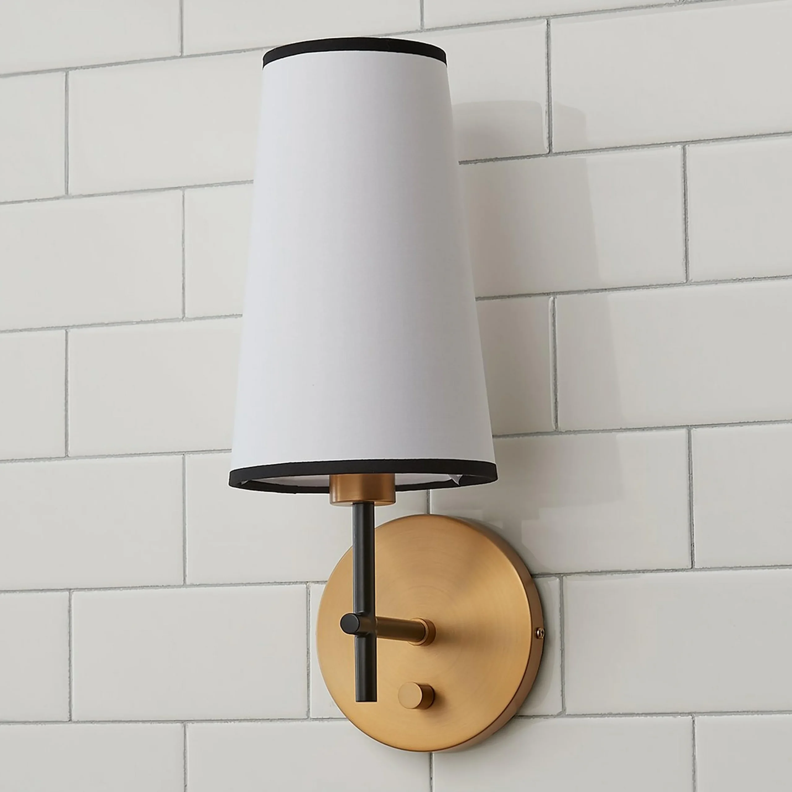 Noah Shaded Bath Sconce
