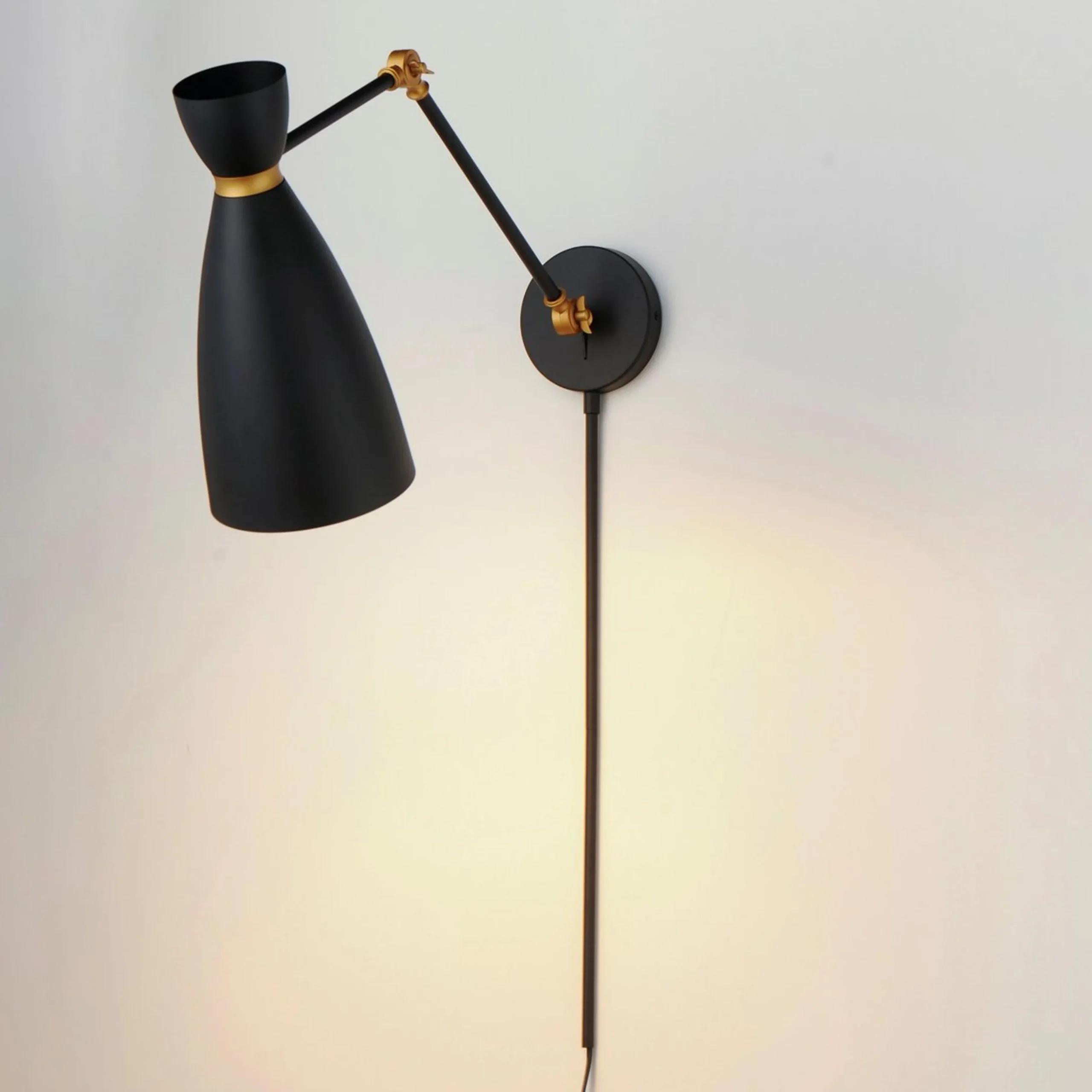 Norne Swing Arm Sconce