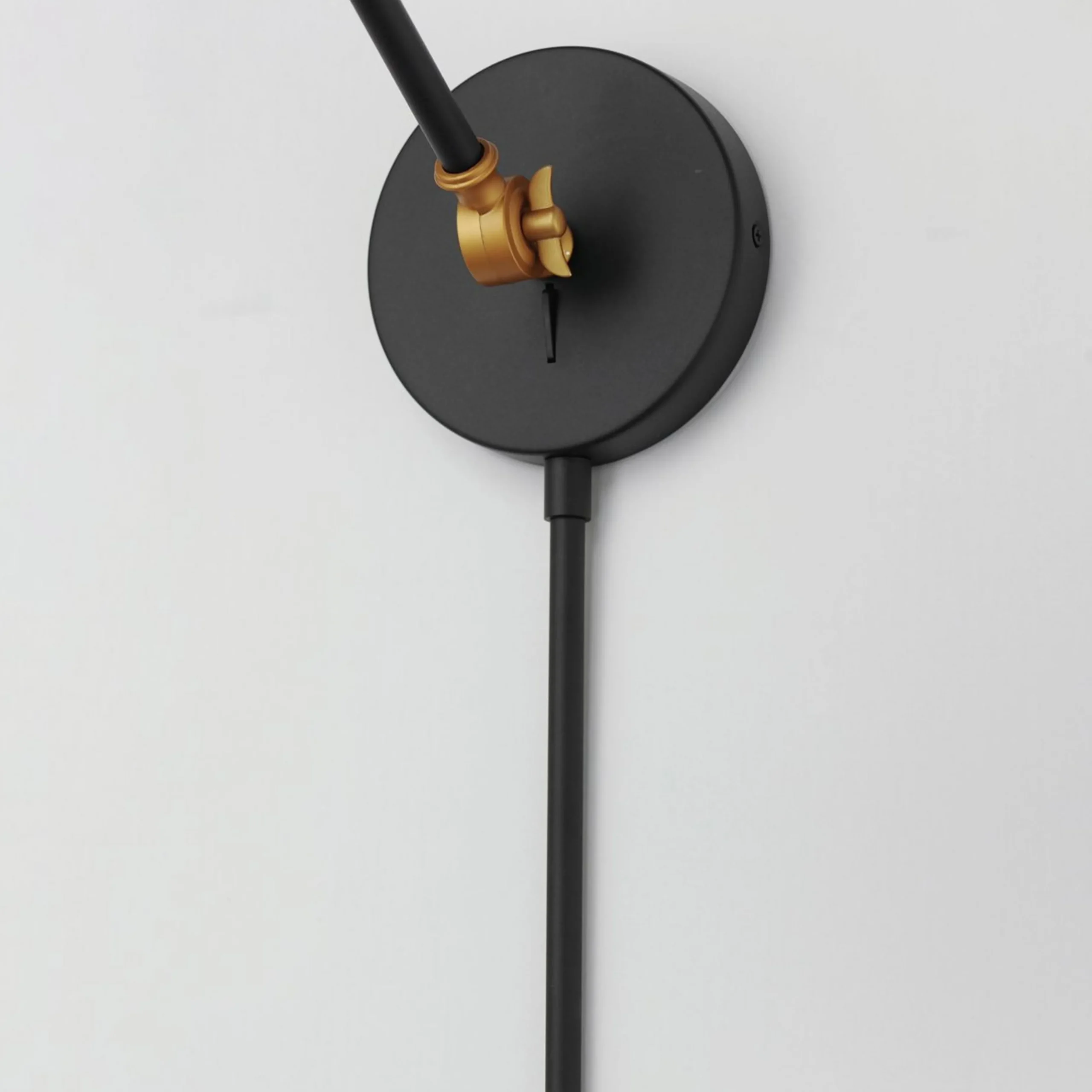Norne Swing Arm Sconce