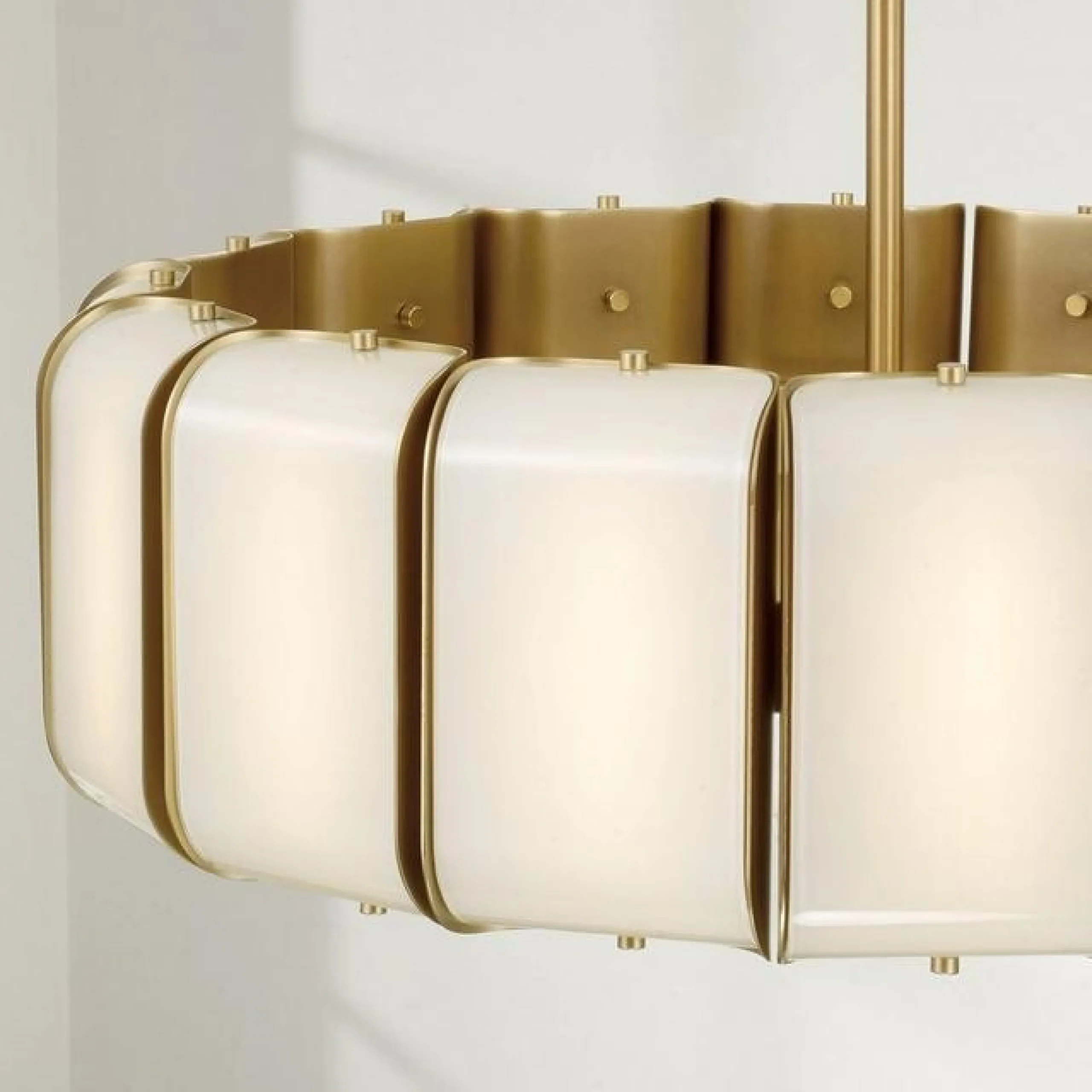 Nous LED Chandelier