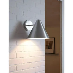 Nunavut Outdoor Sconce - Medium