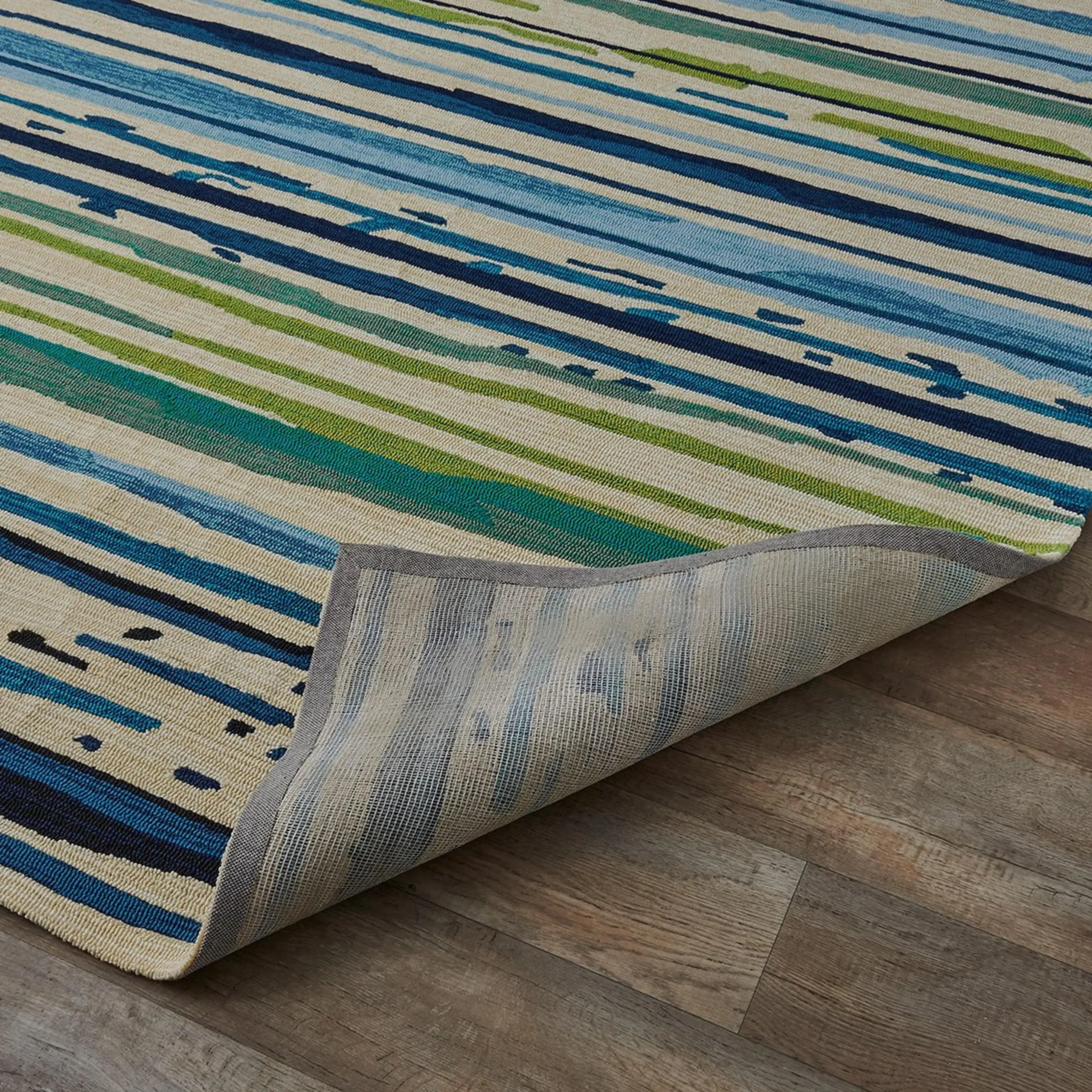 Ollie Hand-Tufted Indoor / Outdoor Rug