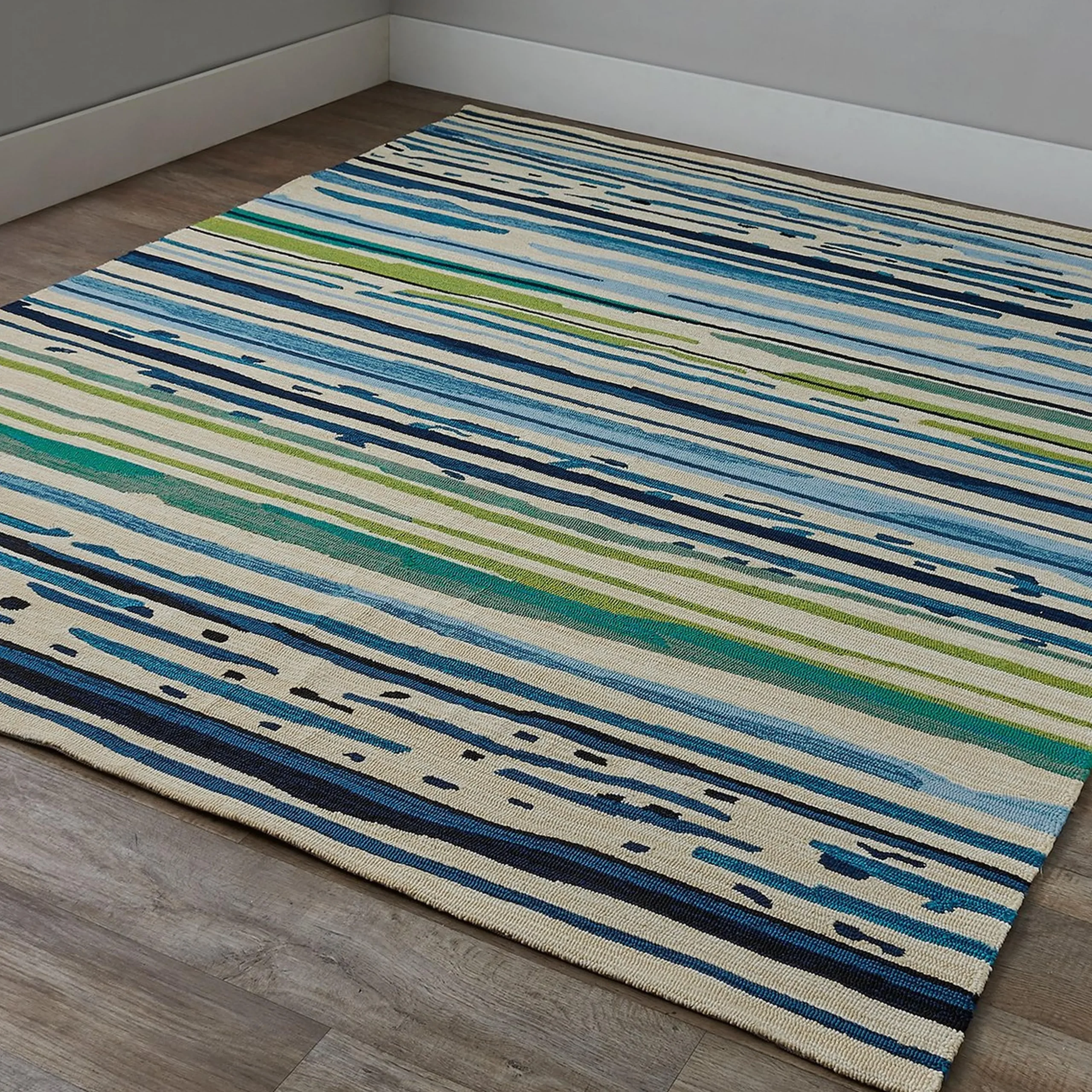 Ollie Hand-Tufted Indoor / Outdoor Rug