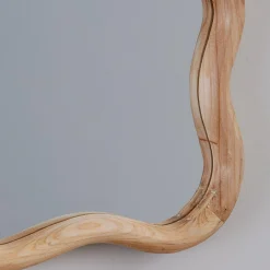Olsen Squiggly Mirror