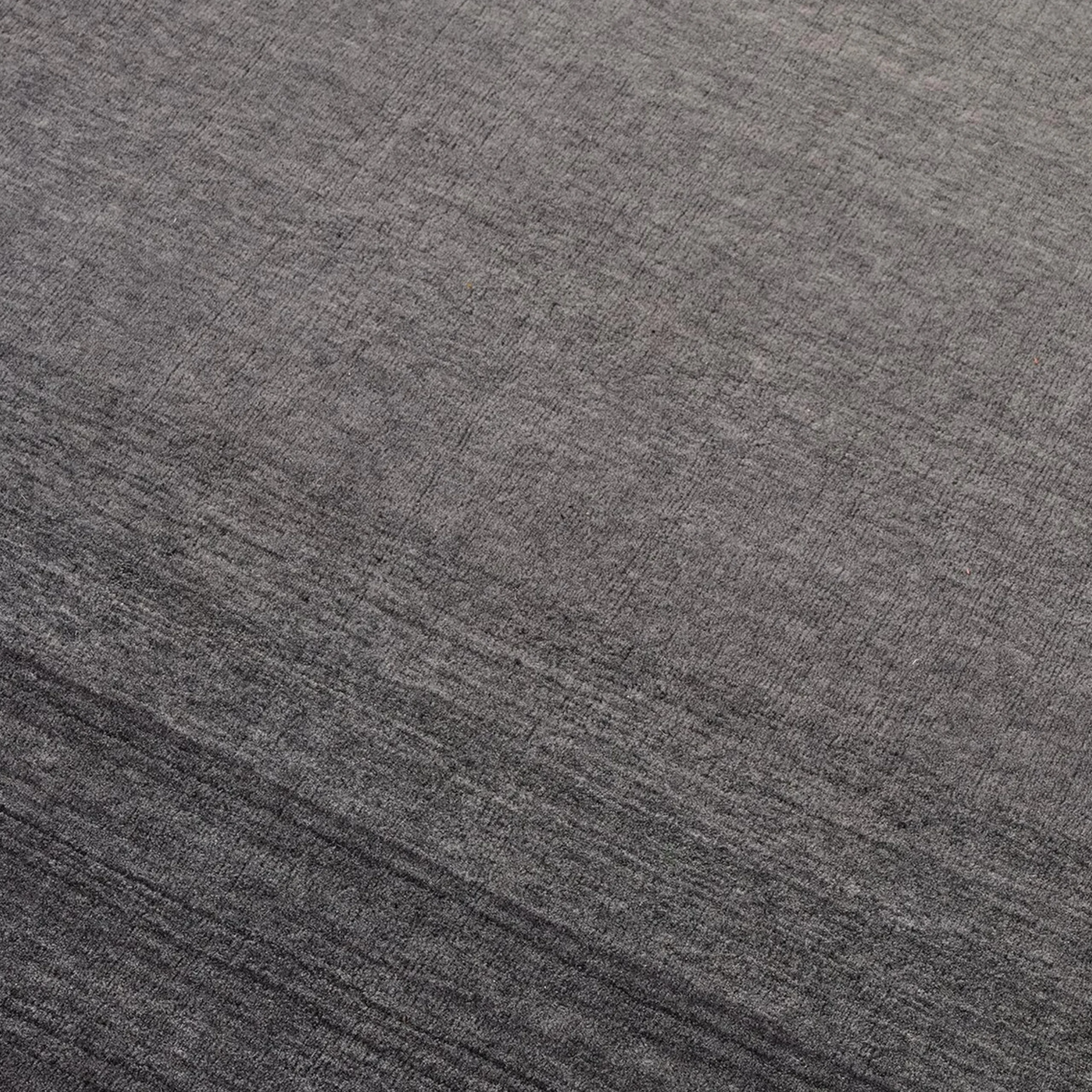 Optimal Ombre Handwoven Rug