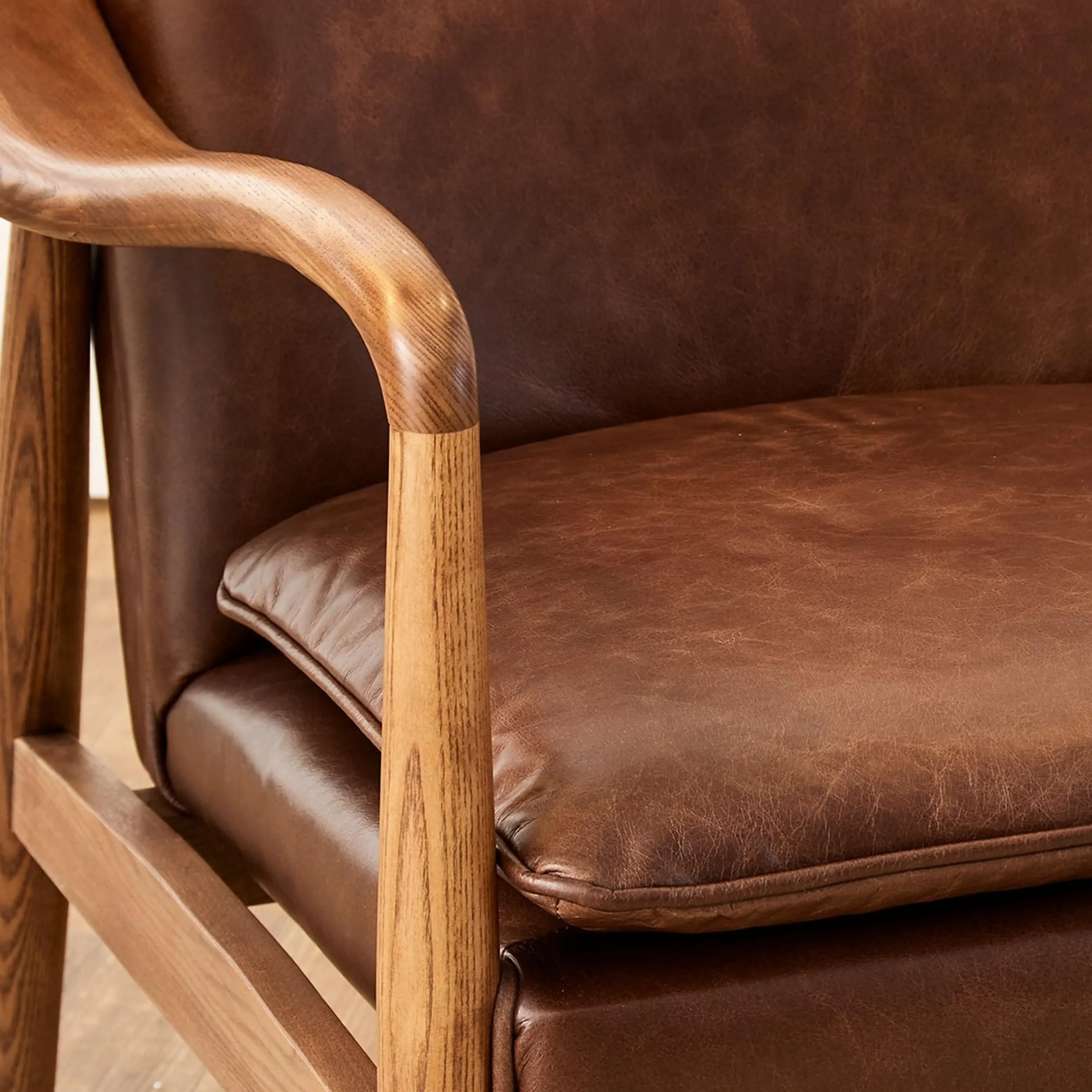 Oslo Club Chair