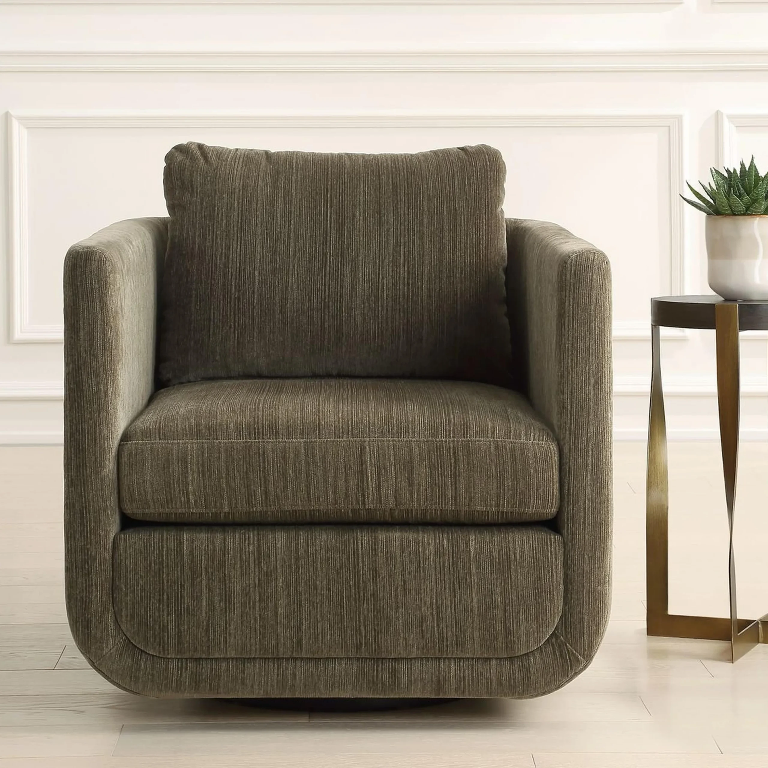 Parvina Swivel Chair