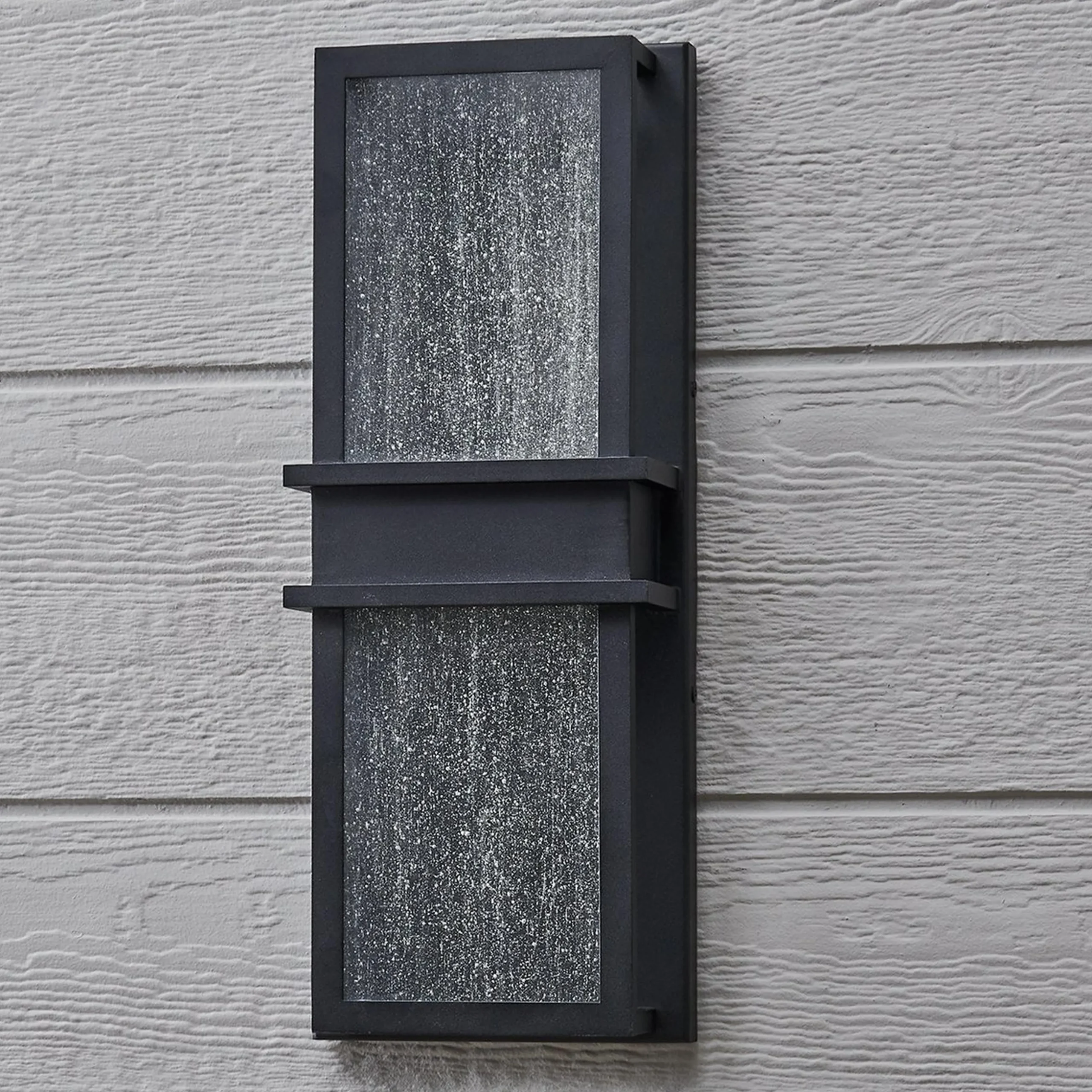 Pencomb LED Outdoor Sconce - Medium