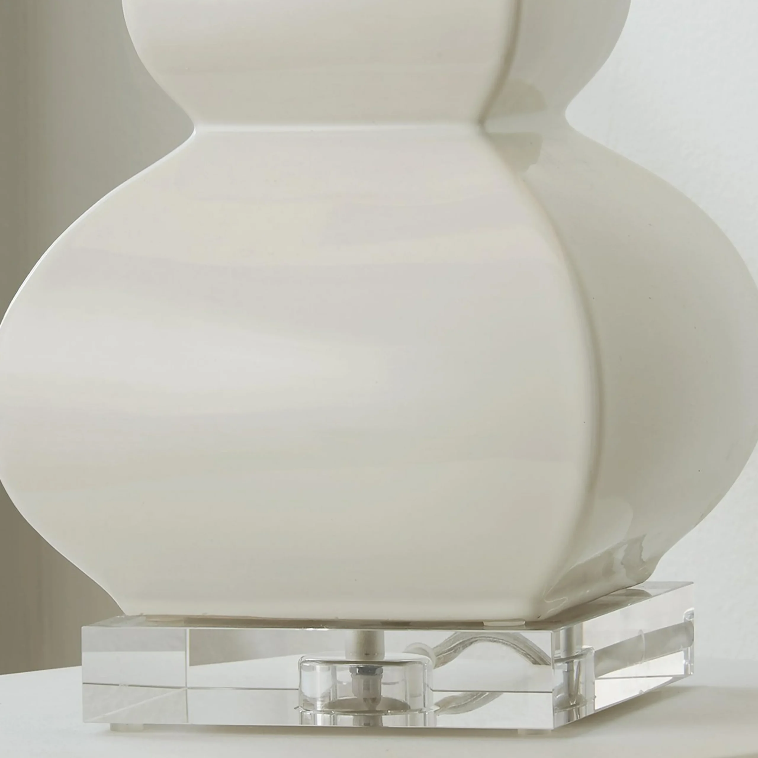 Porcelain Square Gourd Table Lamp