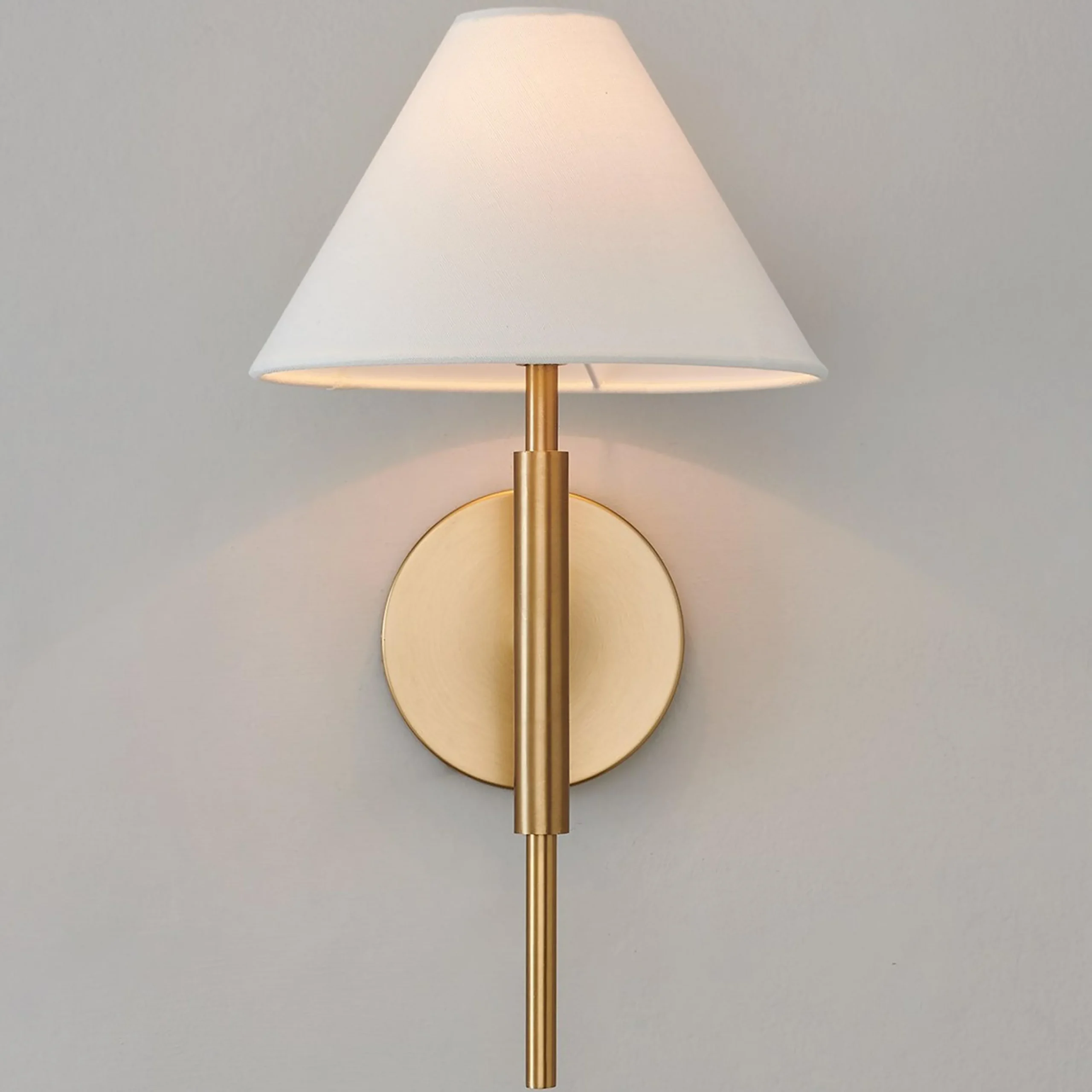 Porteau Sconce