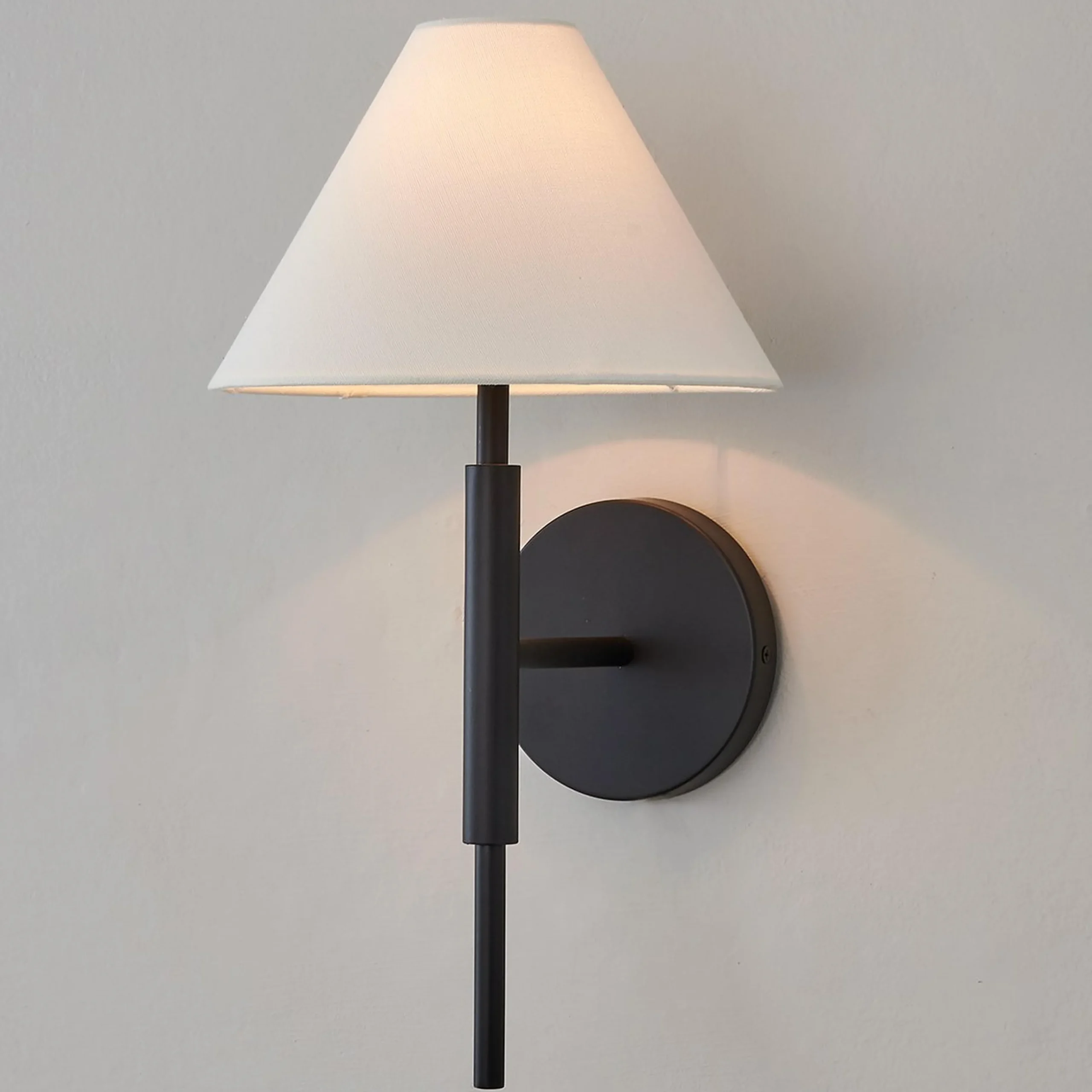 Porteau Sconce