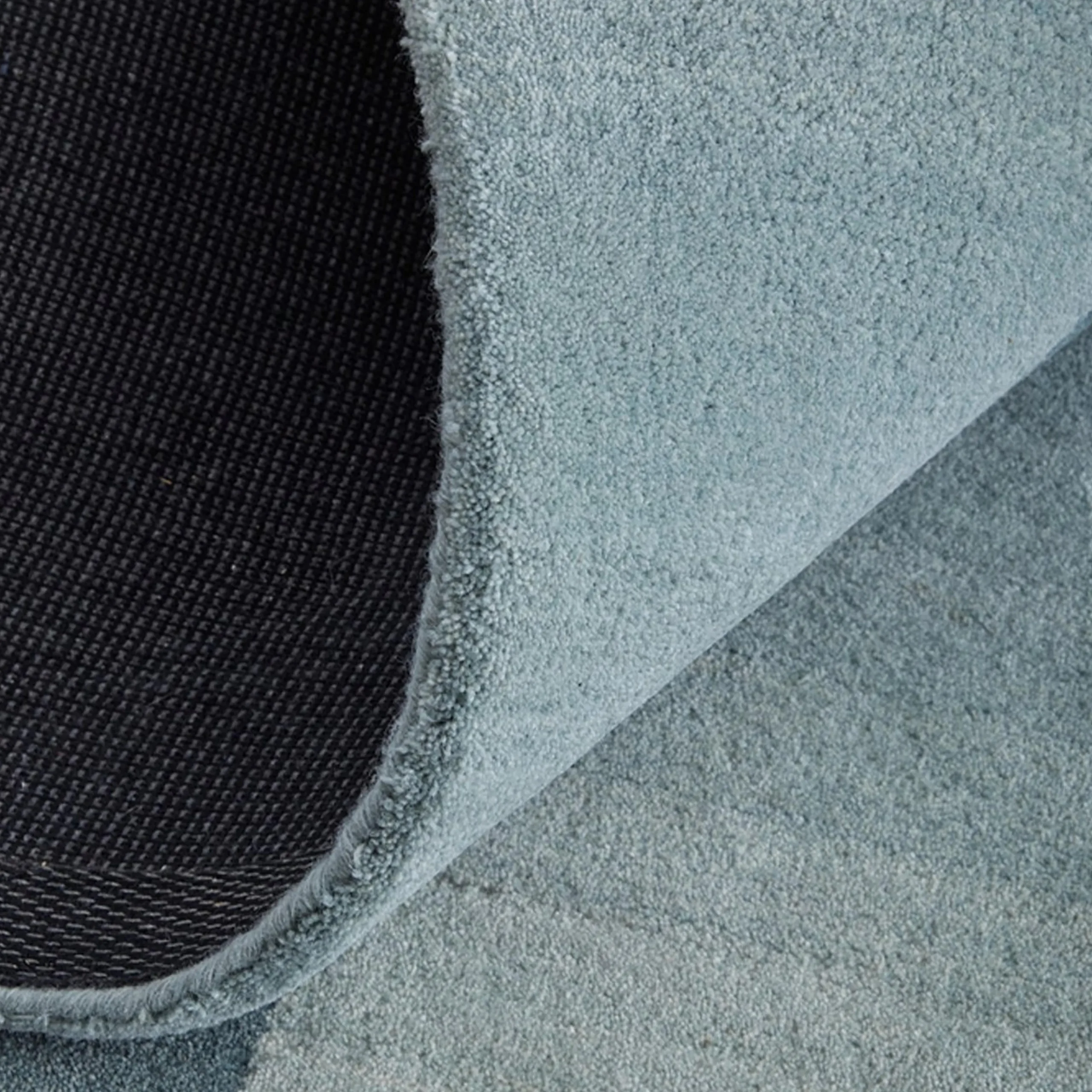Qualls Hand-Tufted Rug
