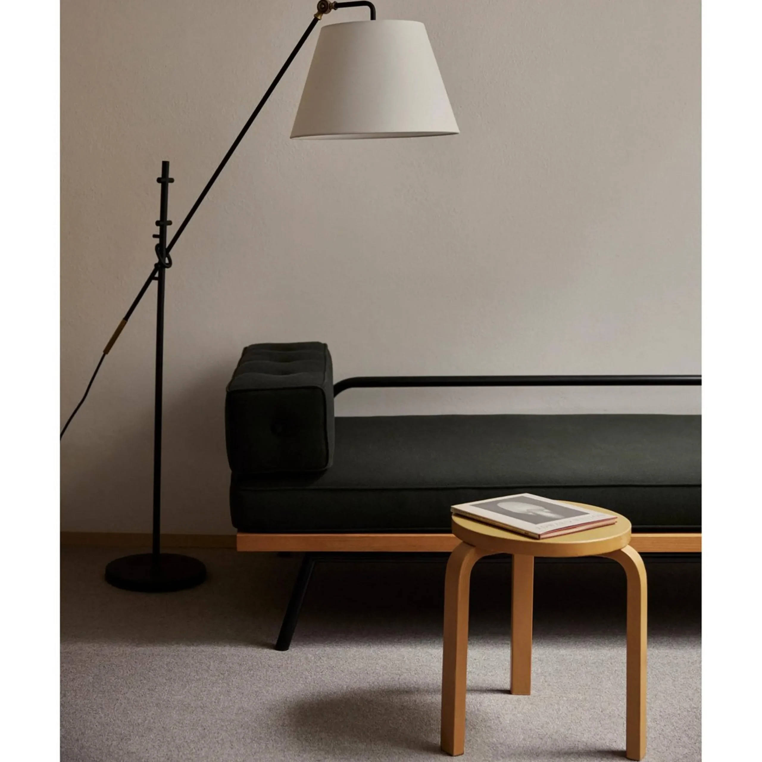 Regulus Floor Lamp