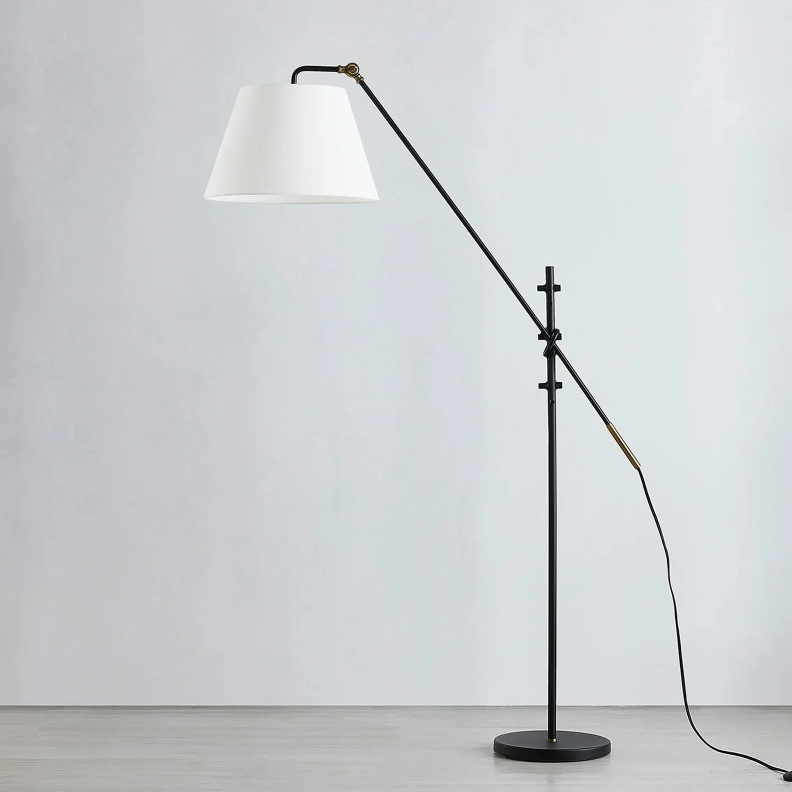 Regulus Floor Lamp
