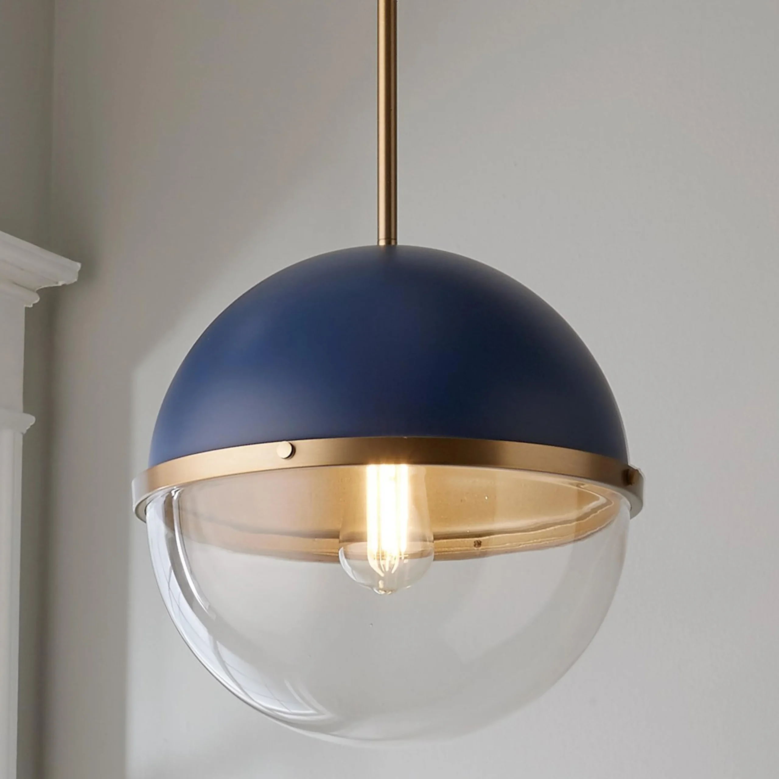 Reiss Pendant