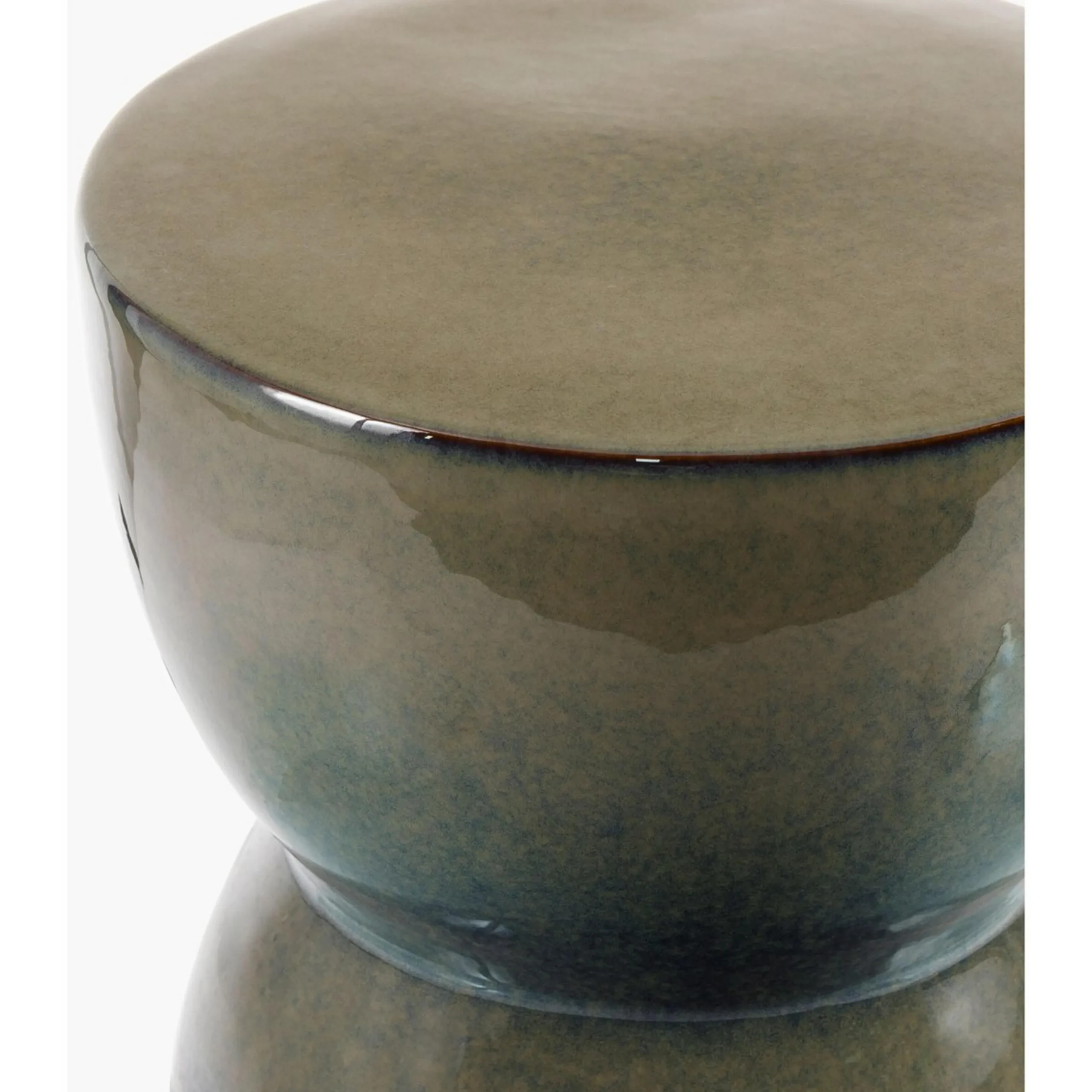 Riddhi Garden Stool