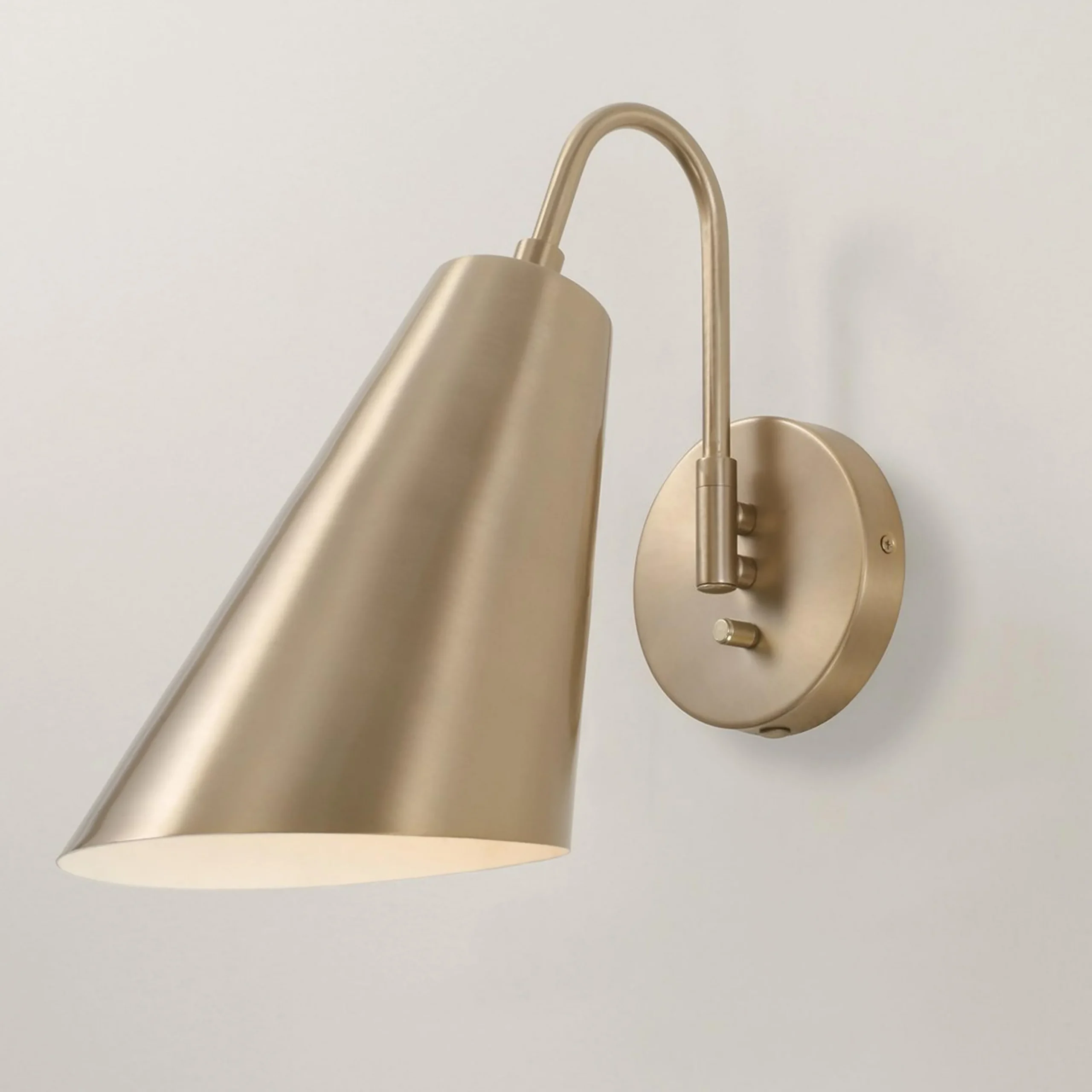 Robert Swing Arm Sconce