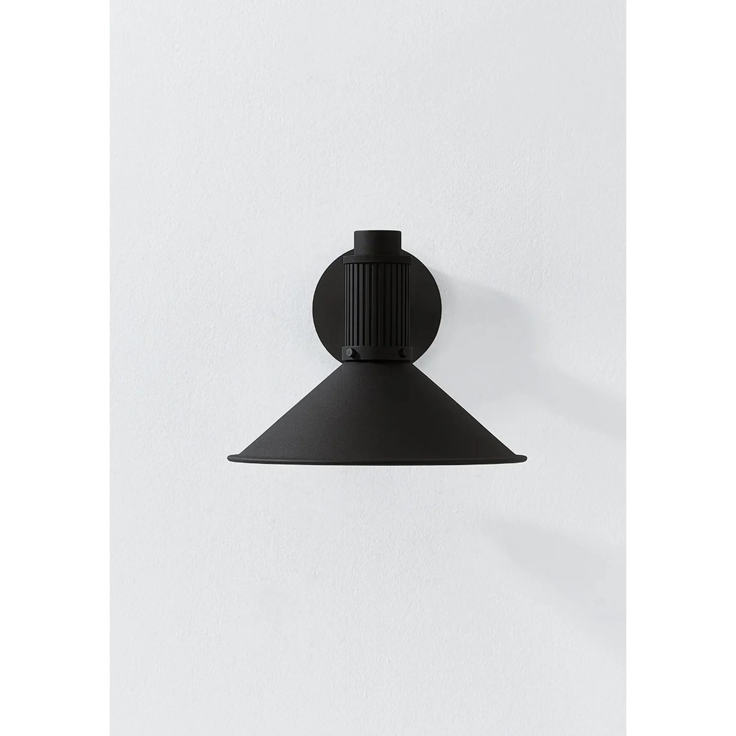 Rocky Outdoor Sconce - Small
