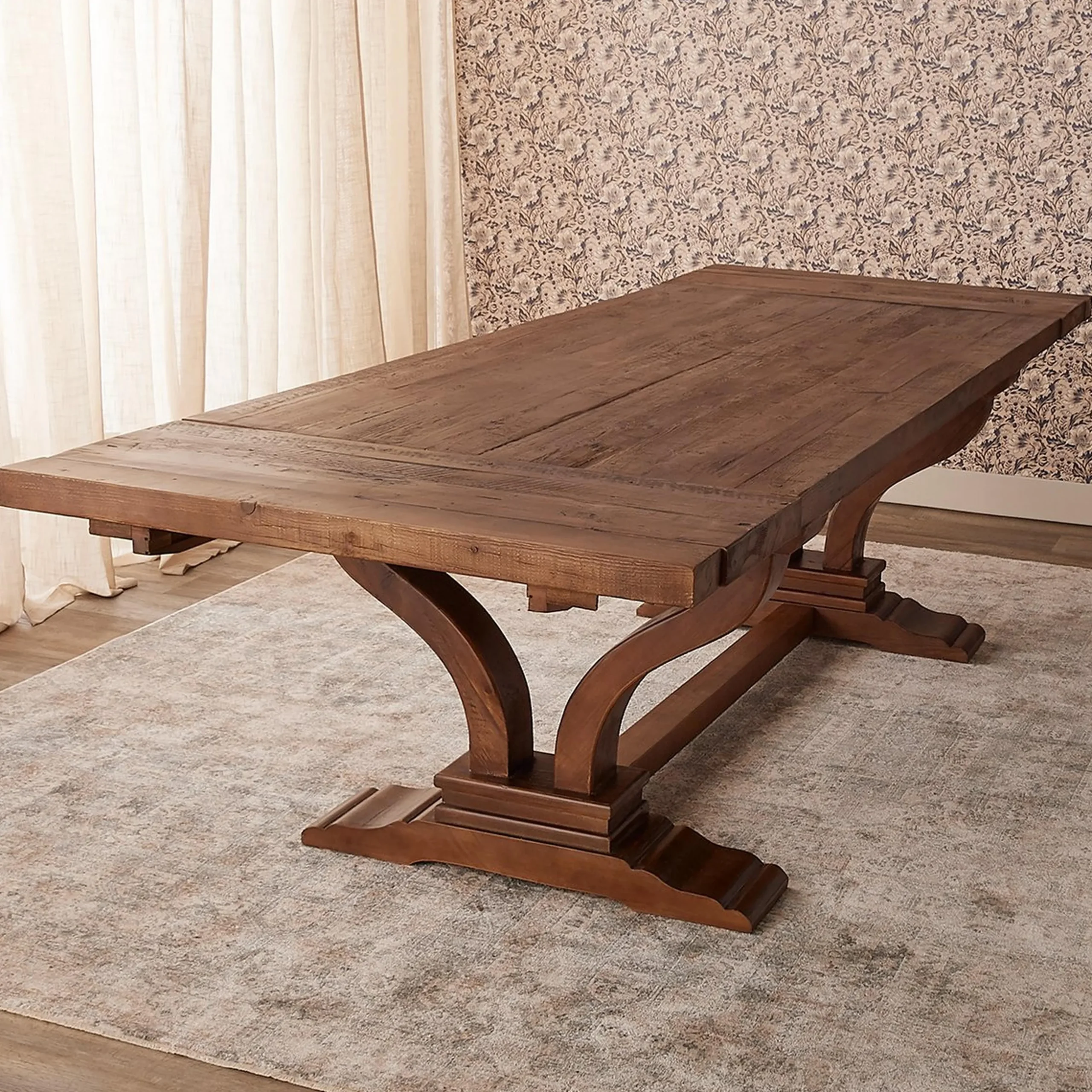 Rohane Dining Table