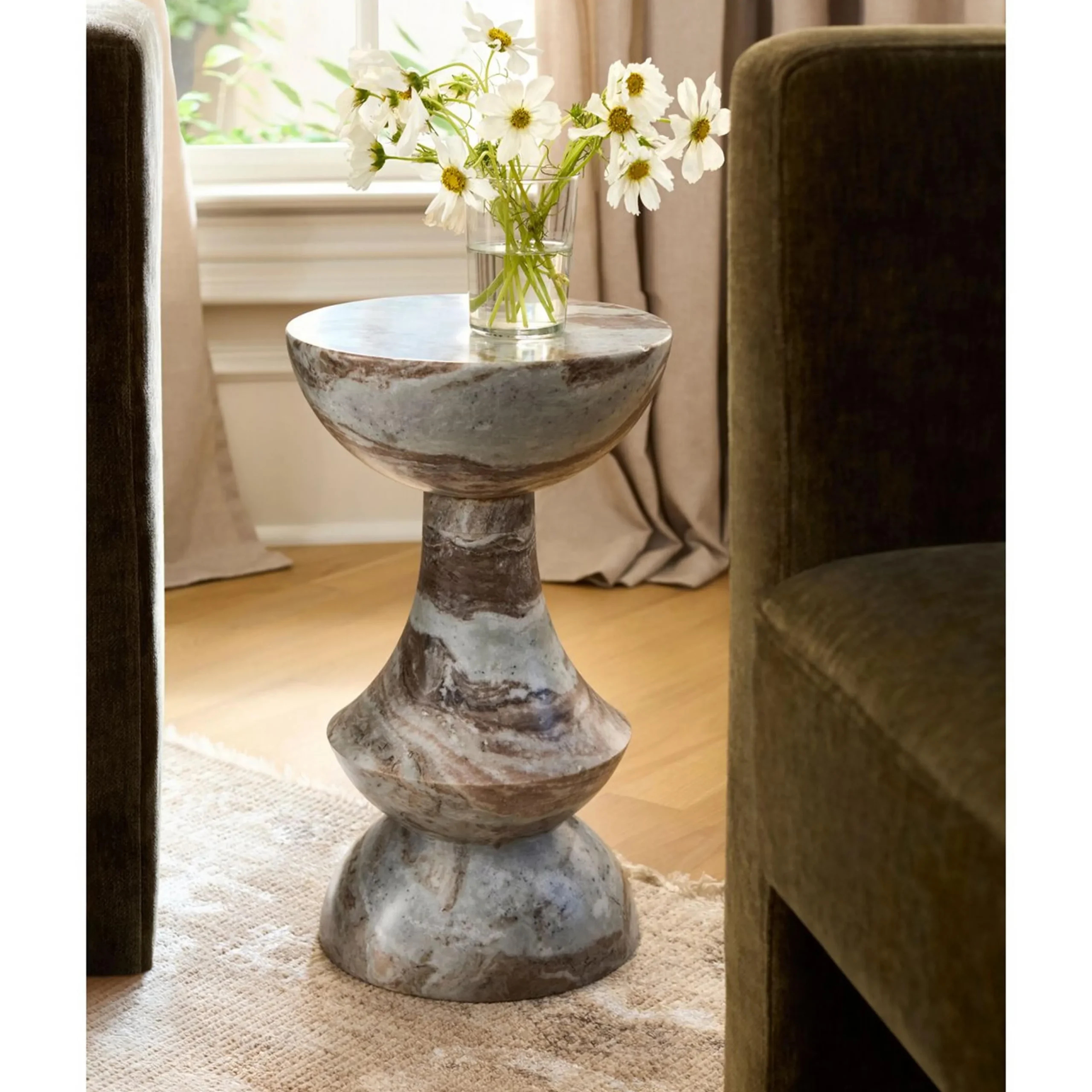 Rook End Table