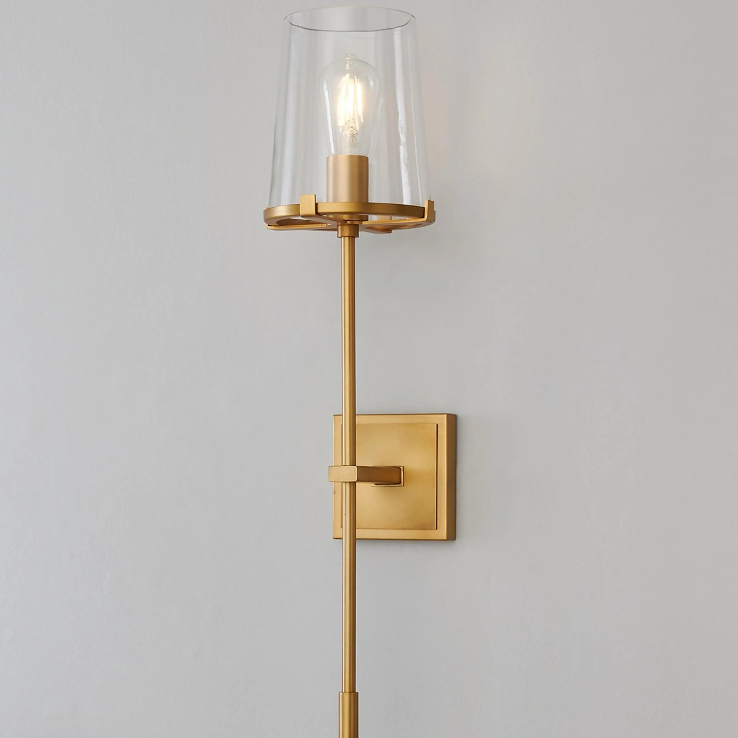 Santhos Sconce