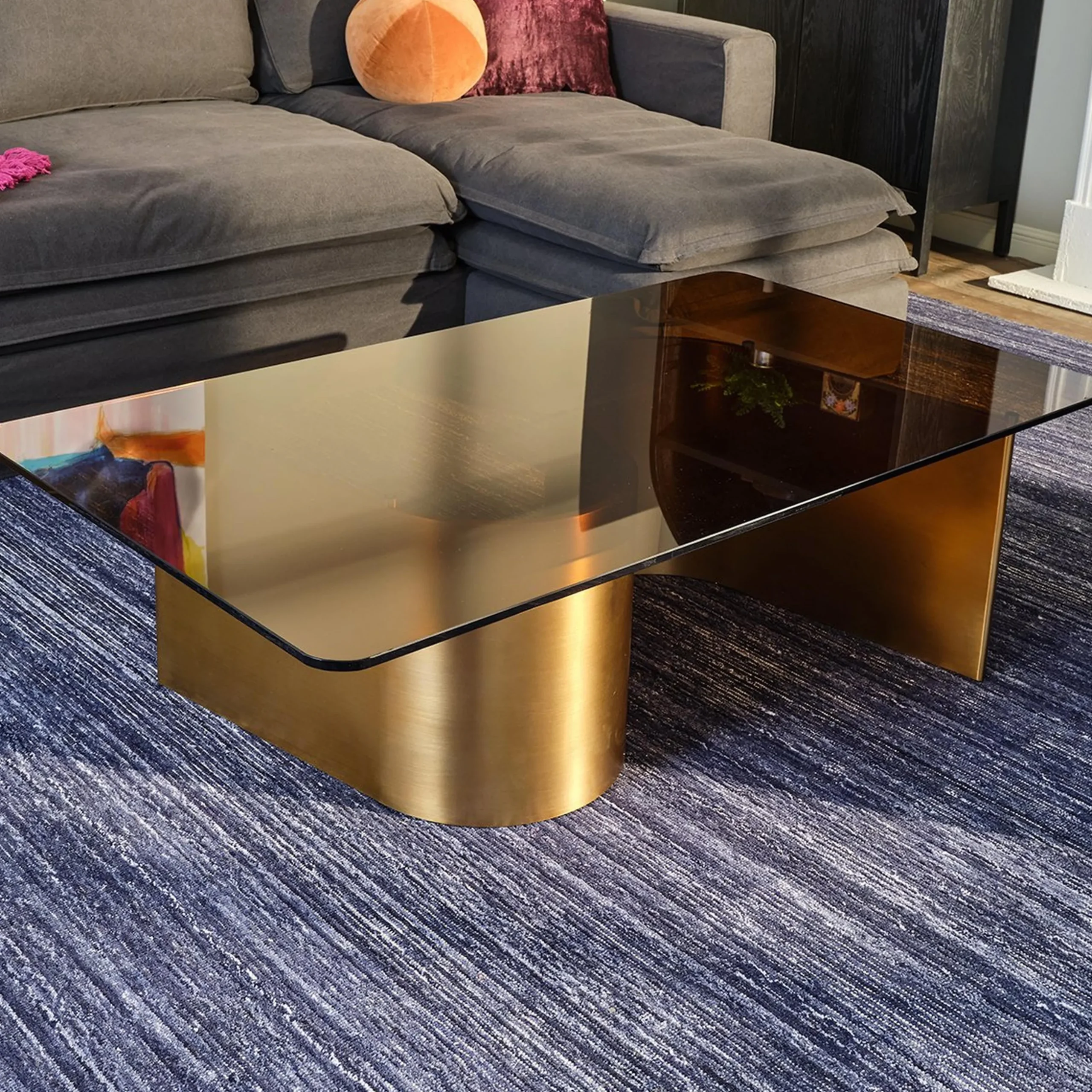 Sasayaki Coffee Table