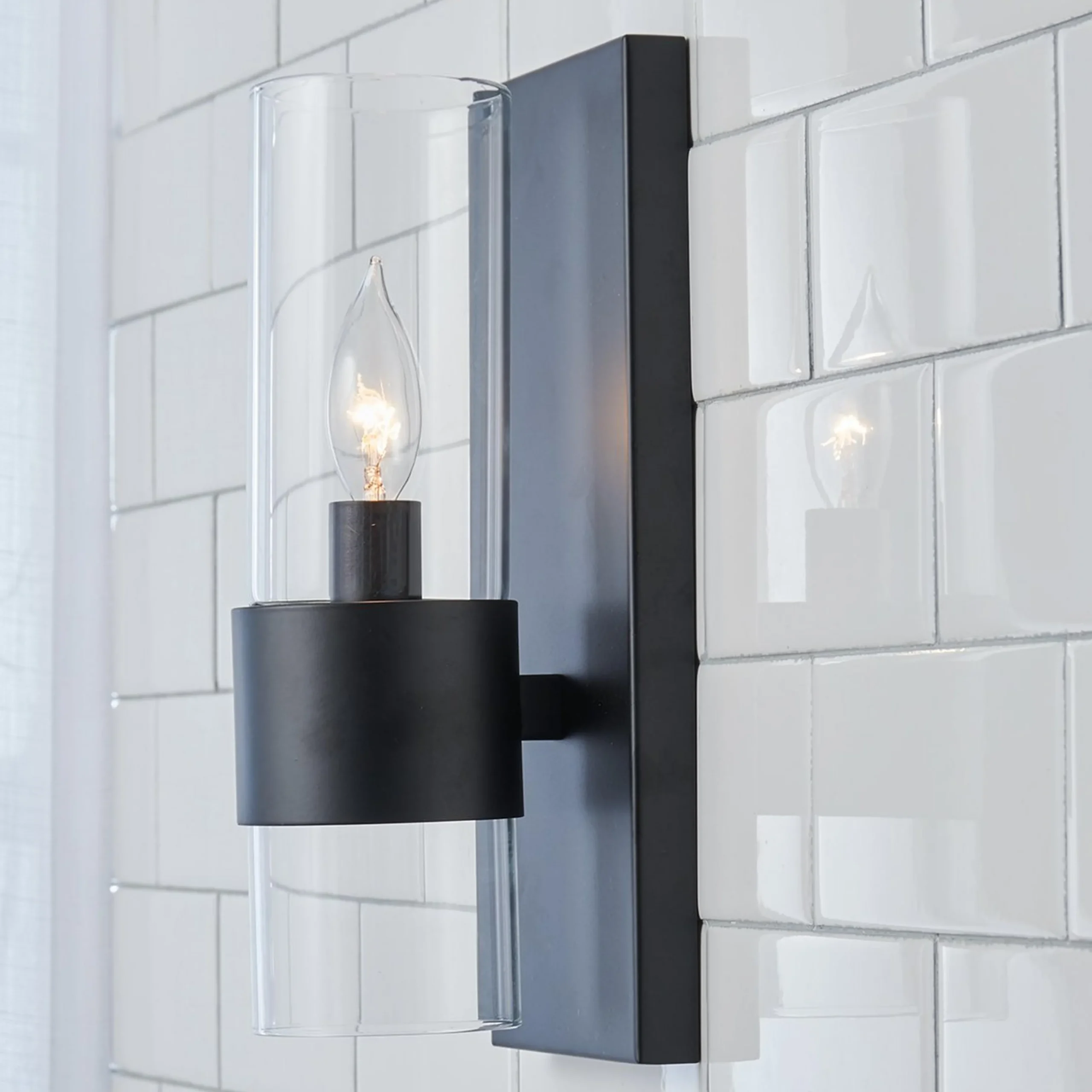 Saynar Bath Sconce