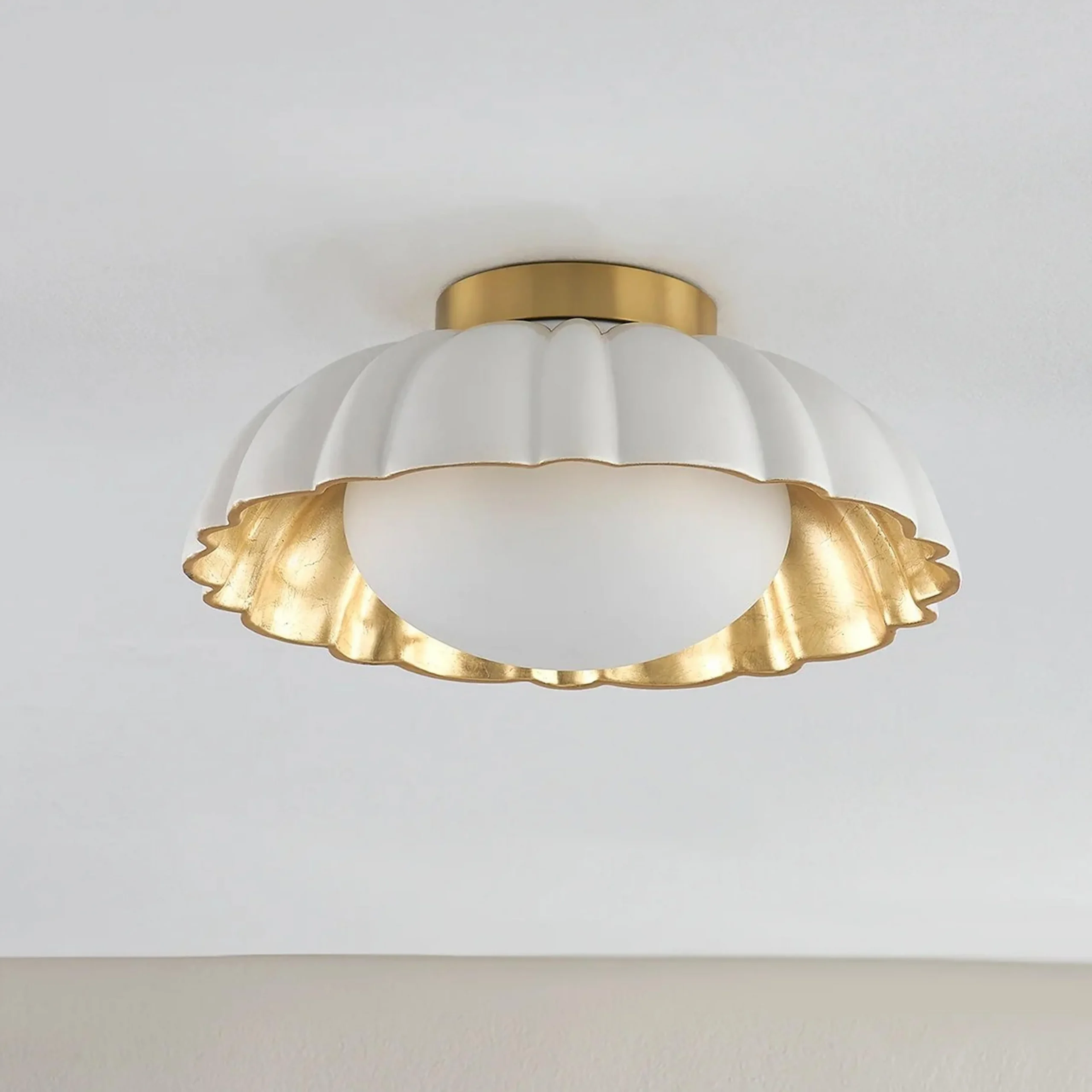 Scalloped Ceramic Ceiling Light