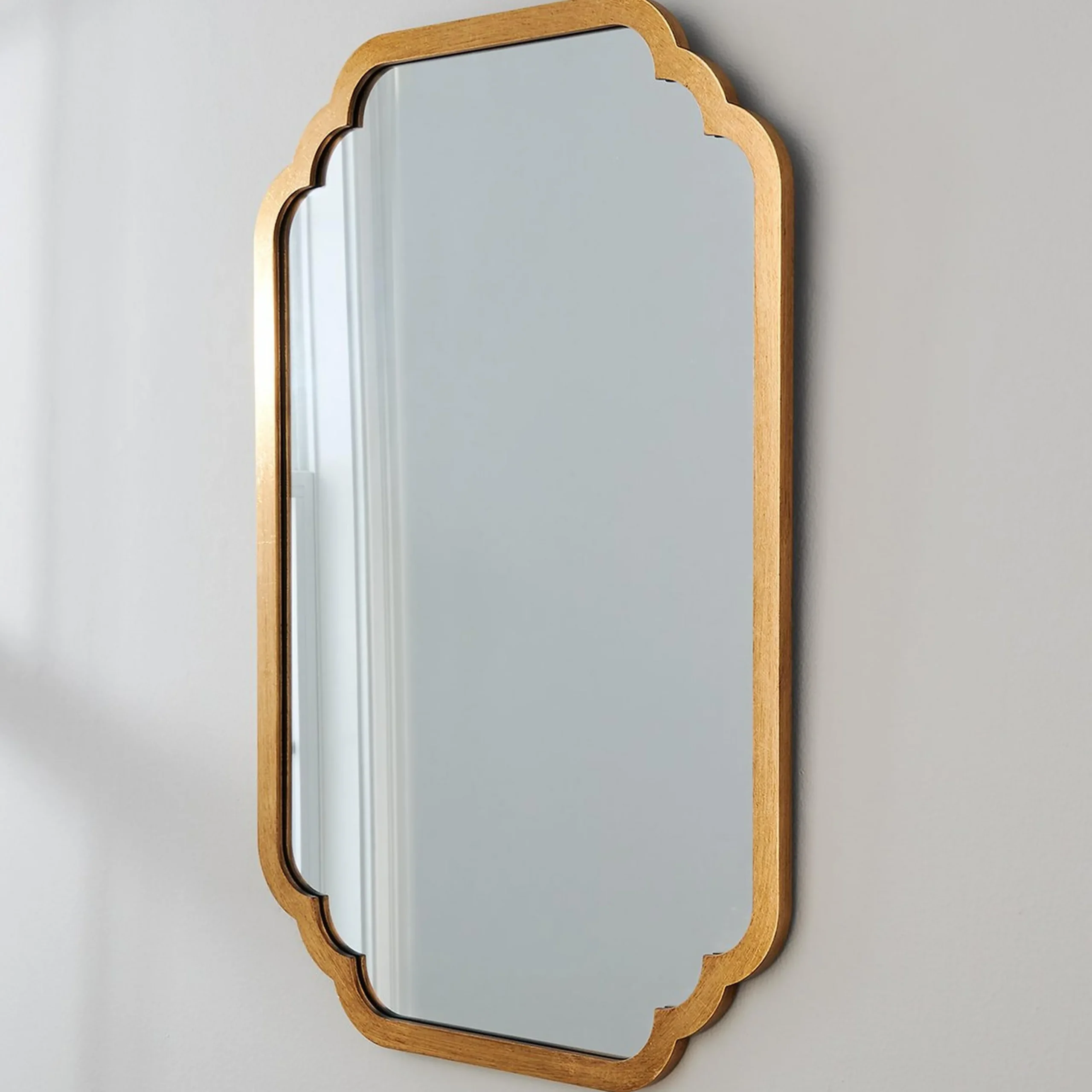 Scalloped Edge Mirror