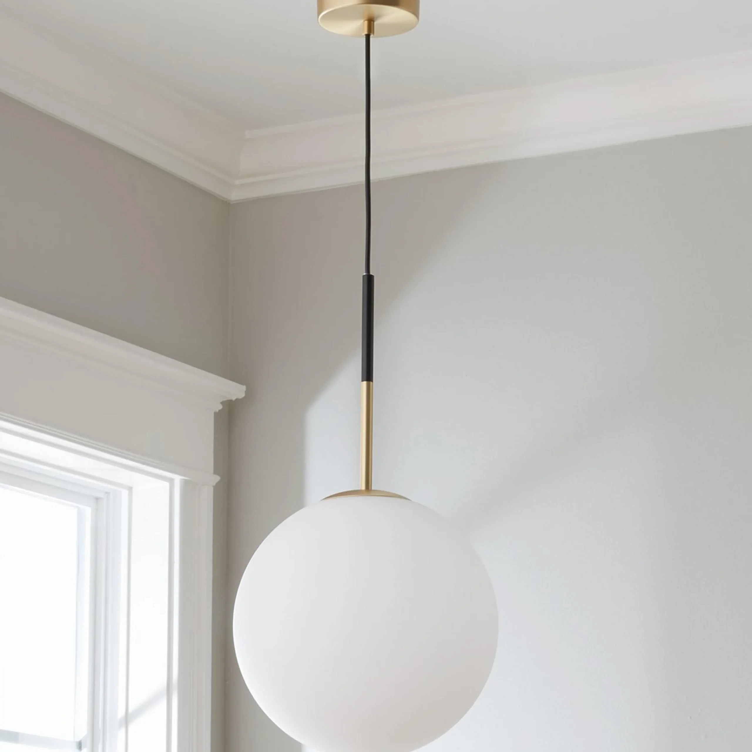 Scandinavian Large Mod Globe Pendant