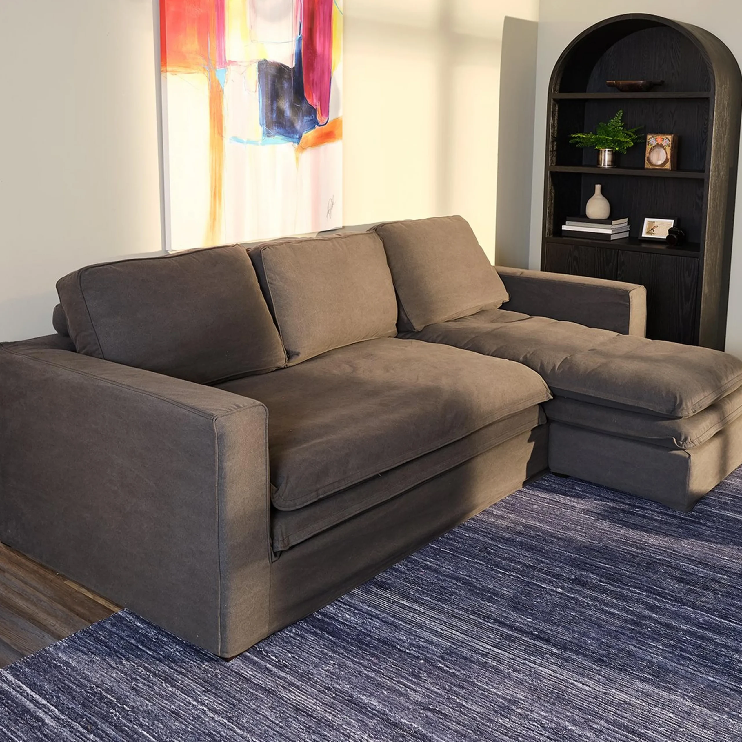 Shelle Sectional Sofa