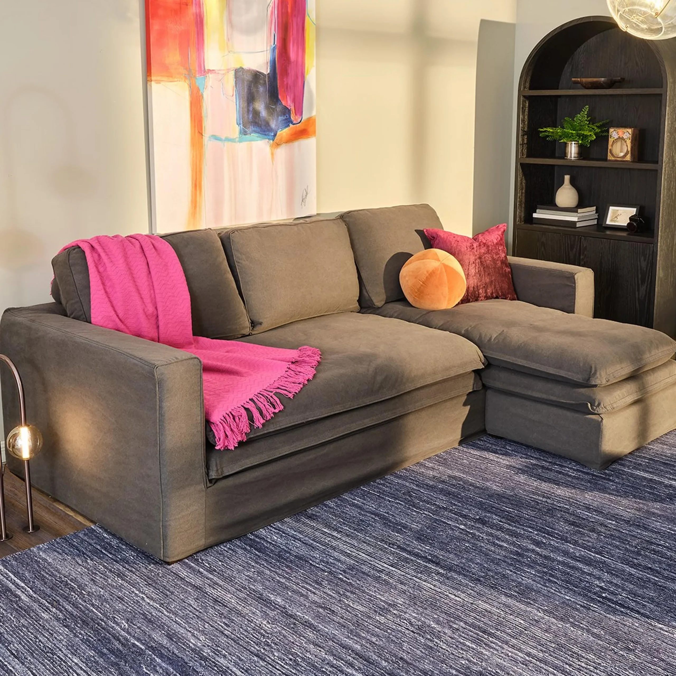Shelle Sectional Sofa