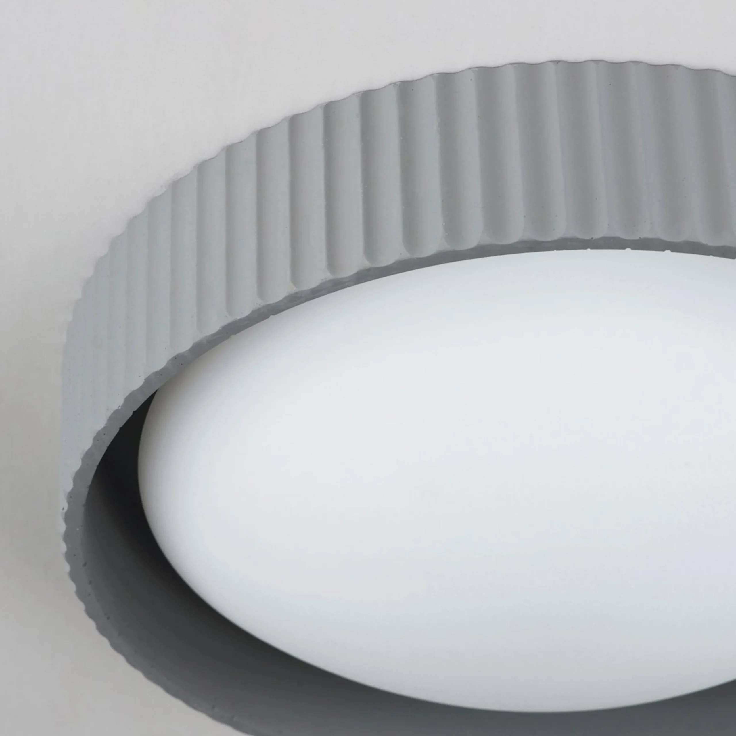 Silverton LED Ceiling Light - Medium