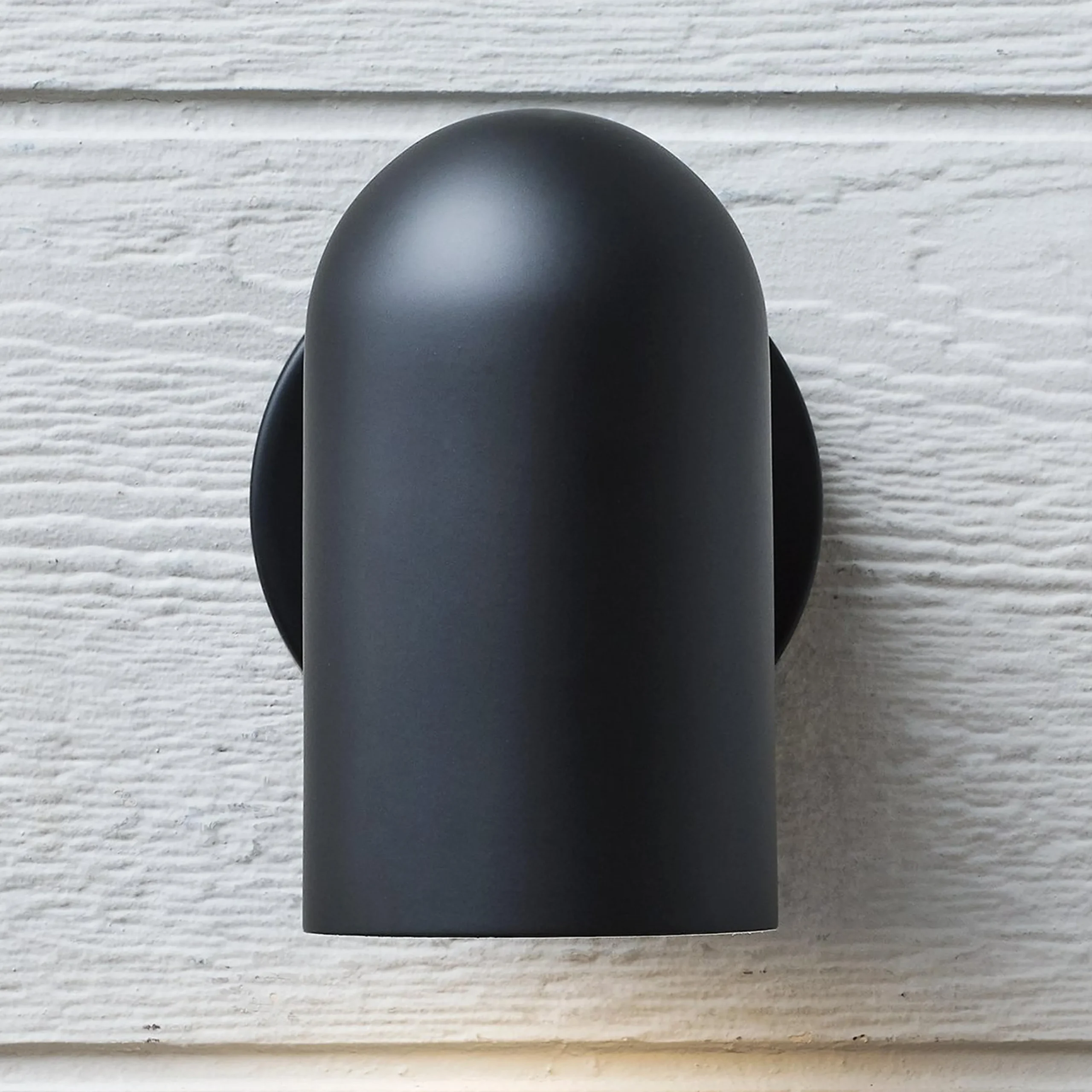 Single Spotlight Outdoor Sconce - Dome
