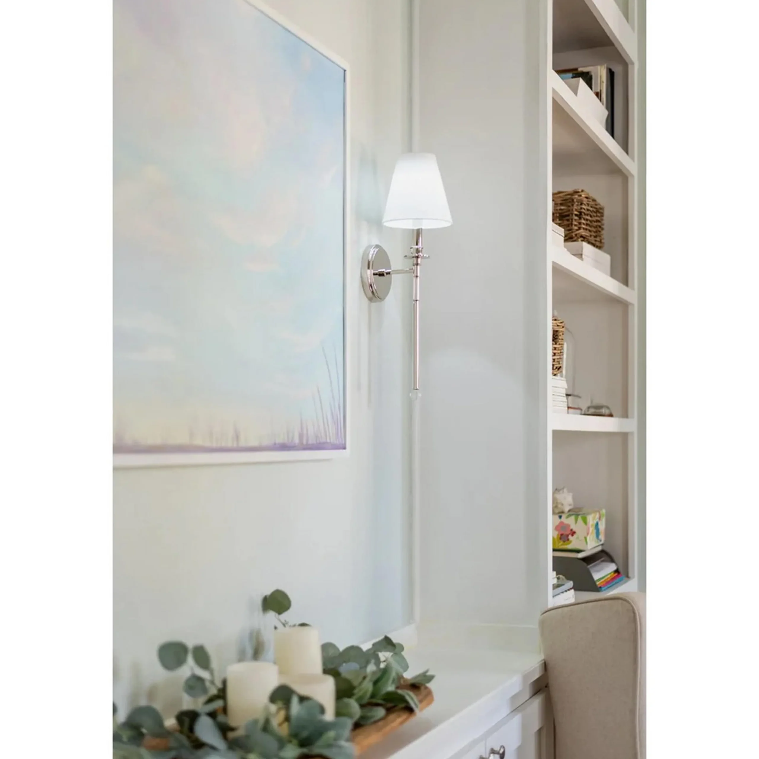 Sleek Adorned Bar Sconce
