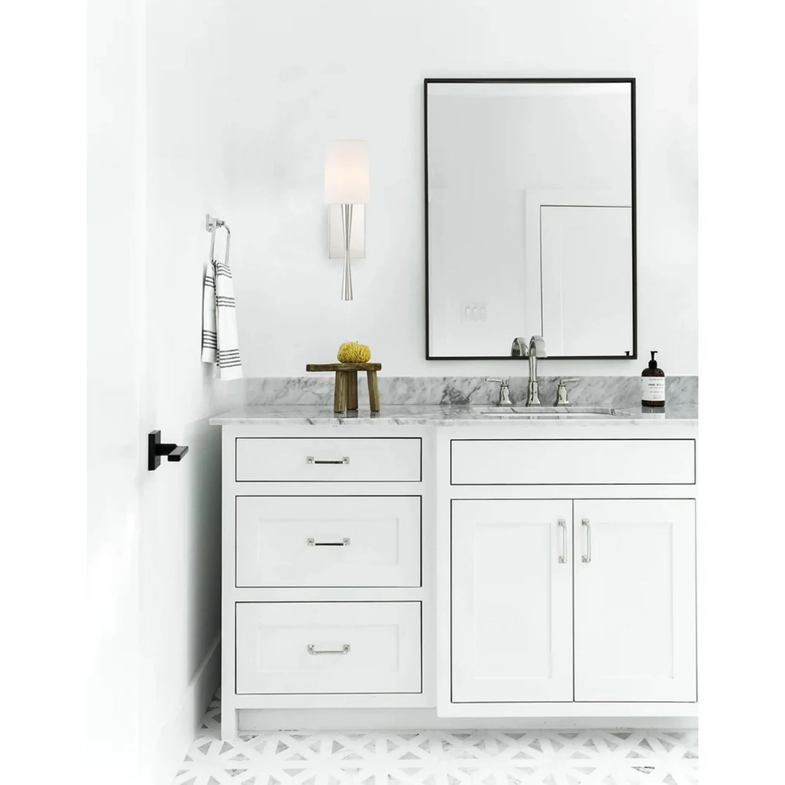 Slim Hourglass Bar Sconce