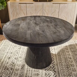Sochare Dining Table