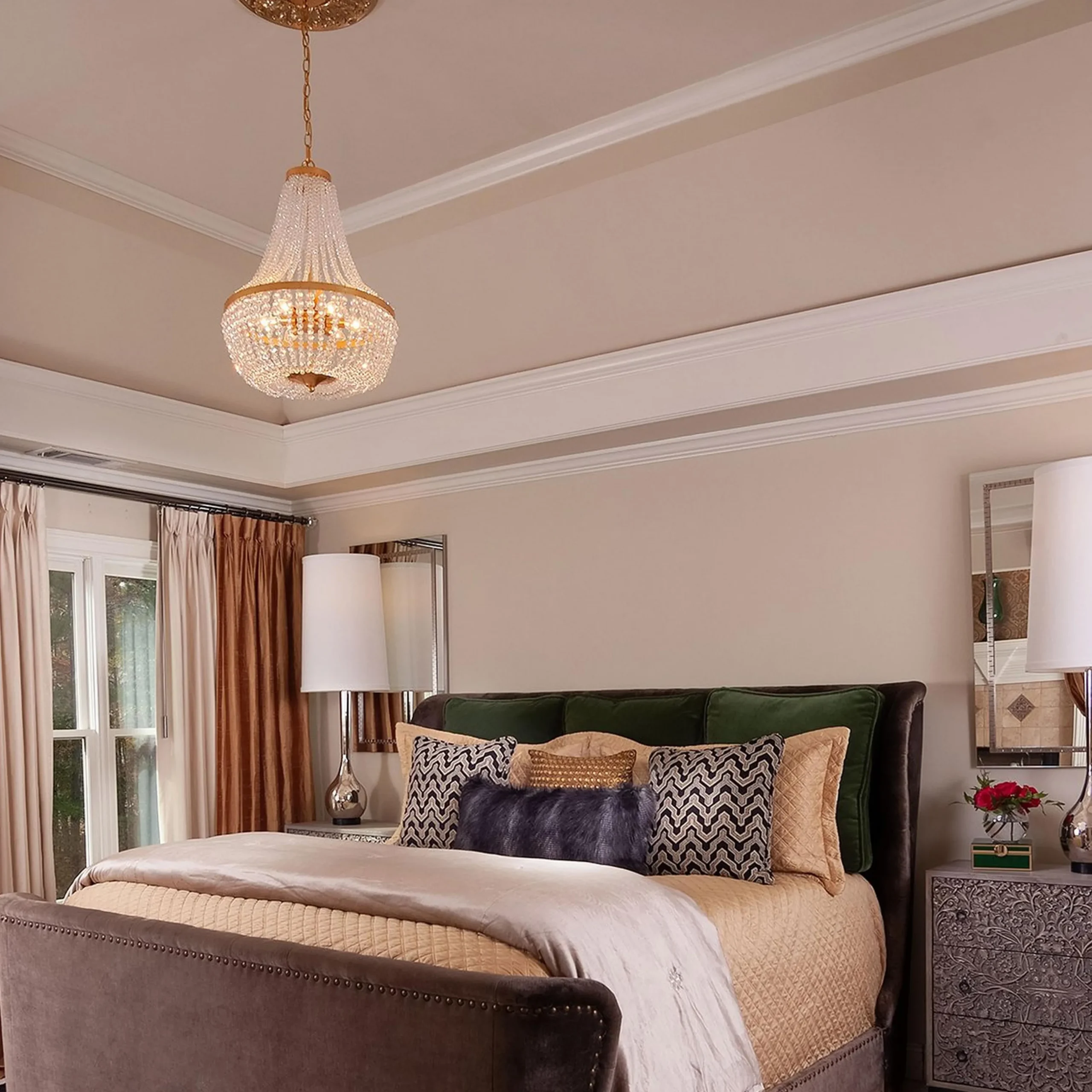 Sophisticated Sophie Chandelier - Medium