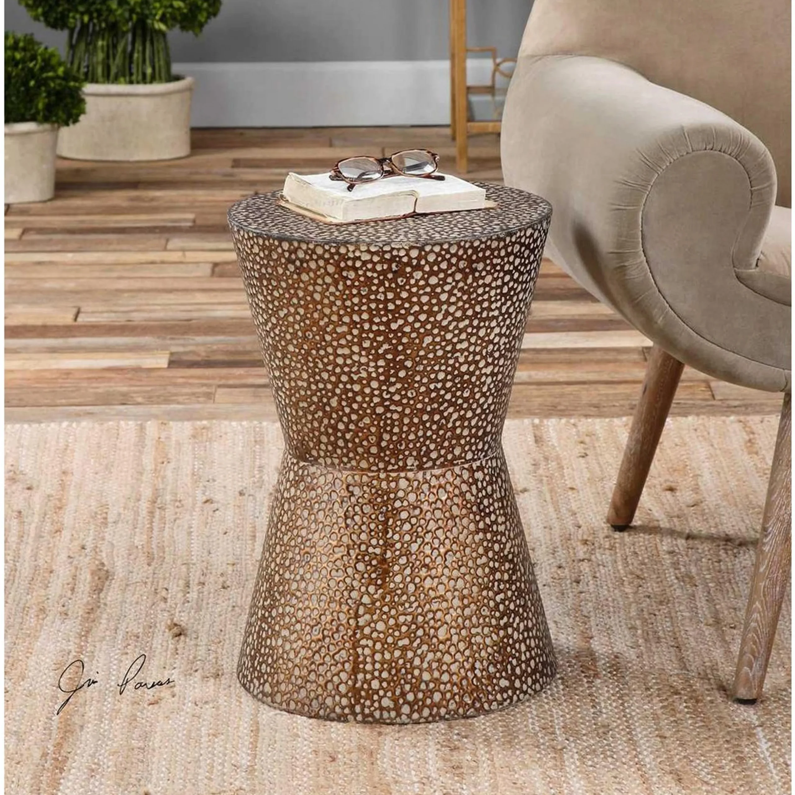 Stanza End Table