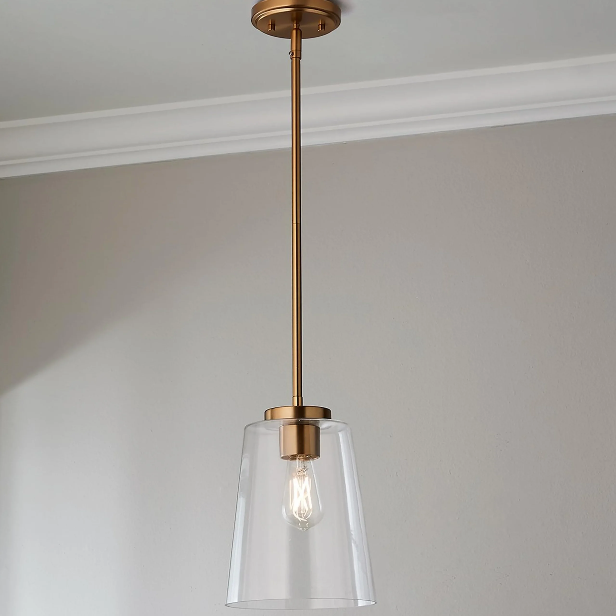 T Bar Taper Pendant