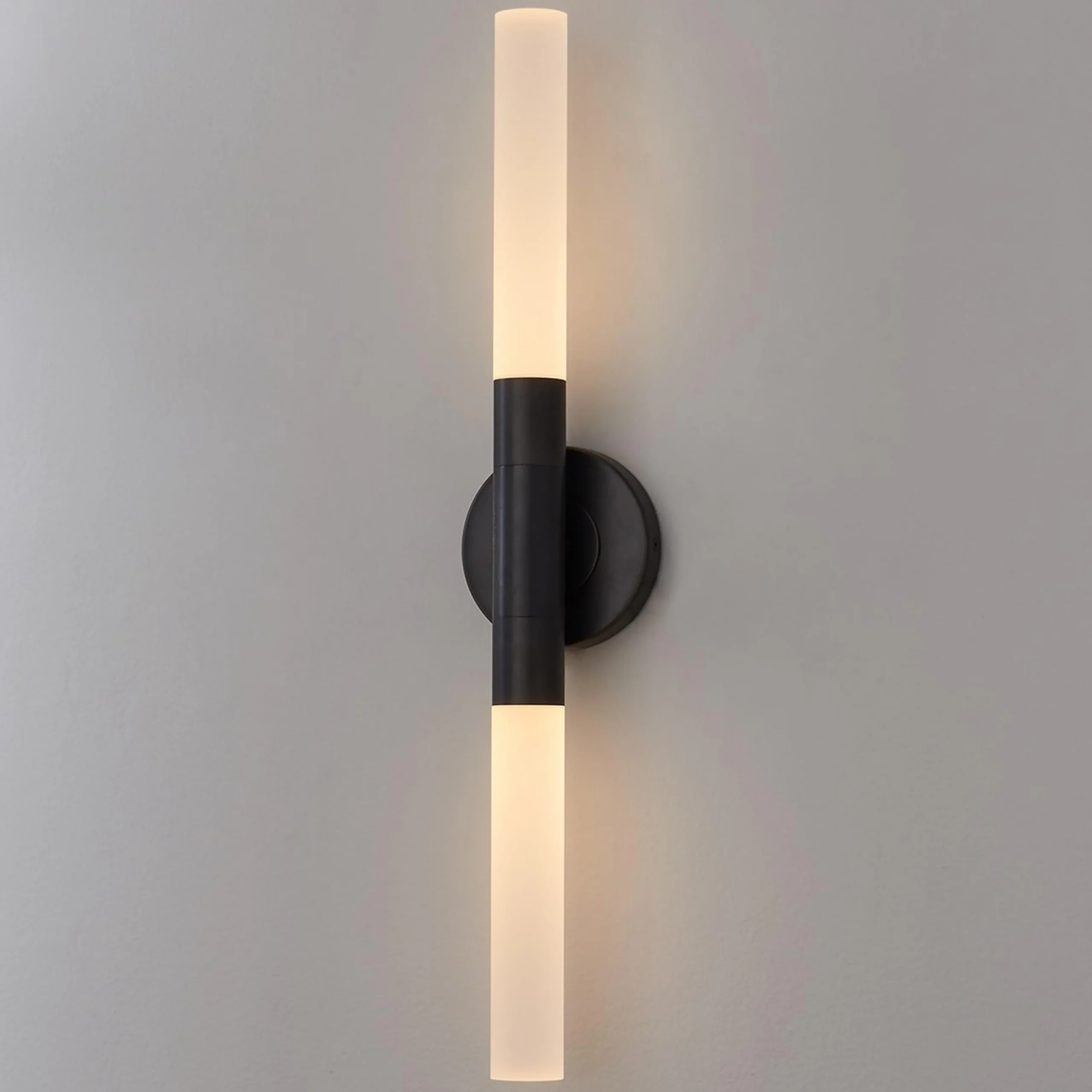 Thadeo Double Sconce