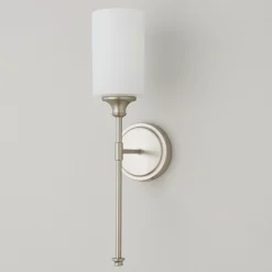 Tracie Classic Sconce