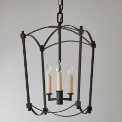 Traditional Beaux Lantern - 3 Light