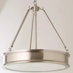 Traditional Urban Pendant