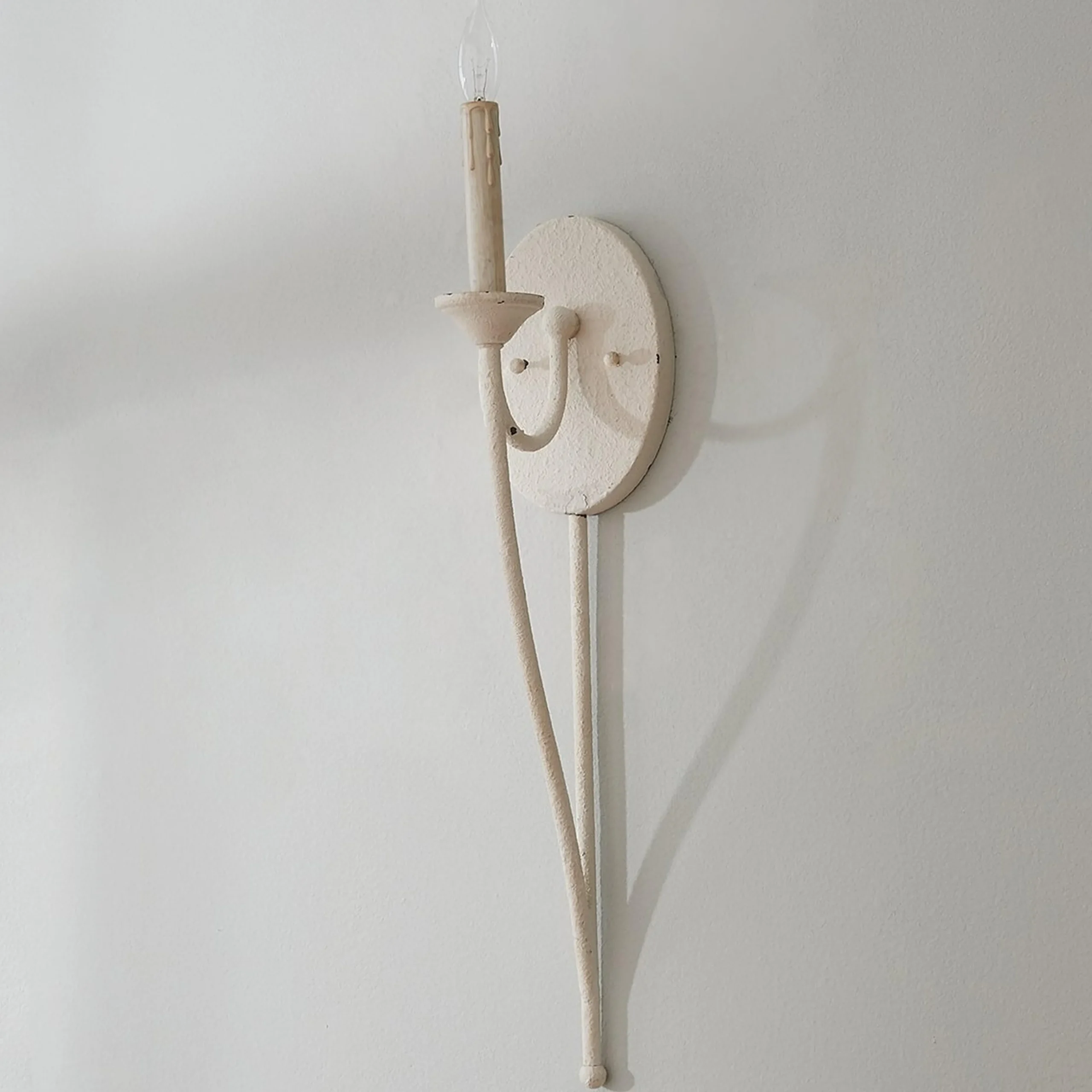 Transitional Colonial Wall Sconce