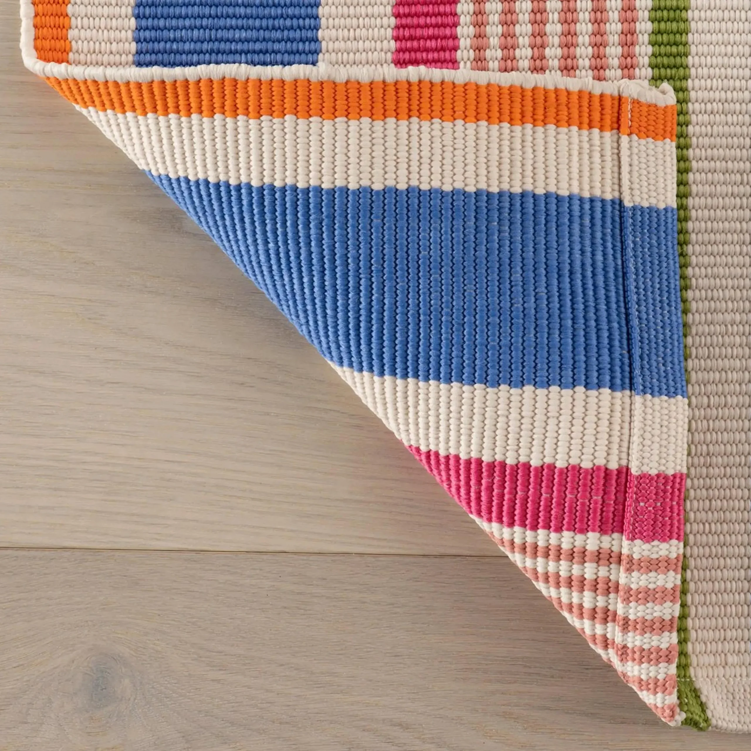 Trezza Handwoven Indoor / Outdoor Rug
