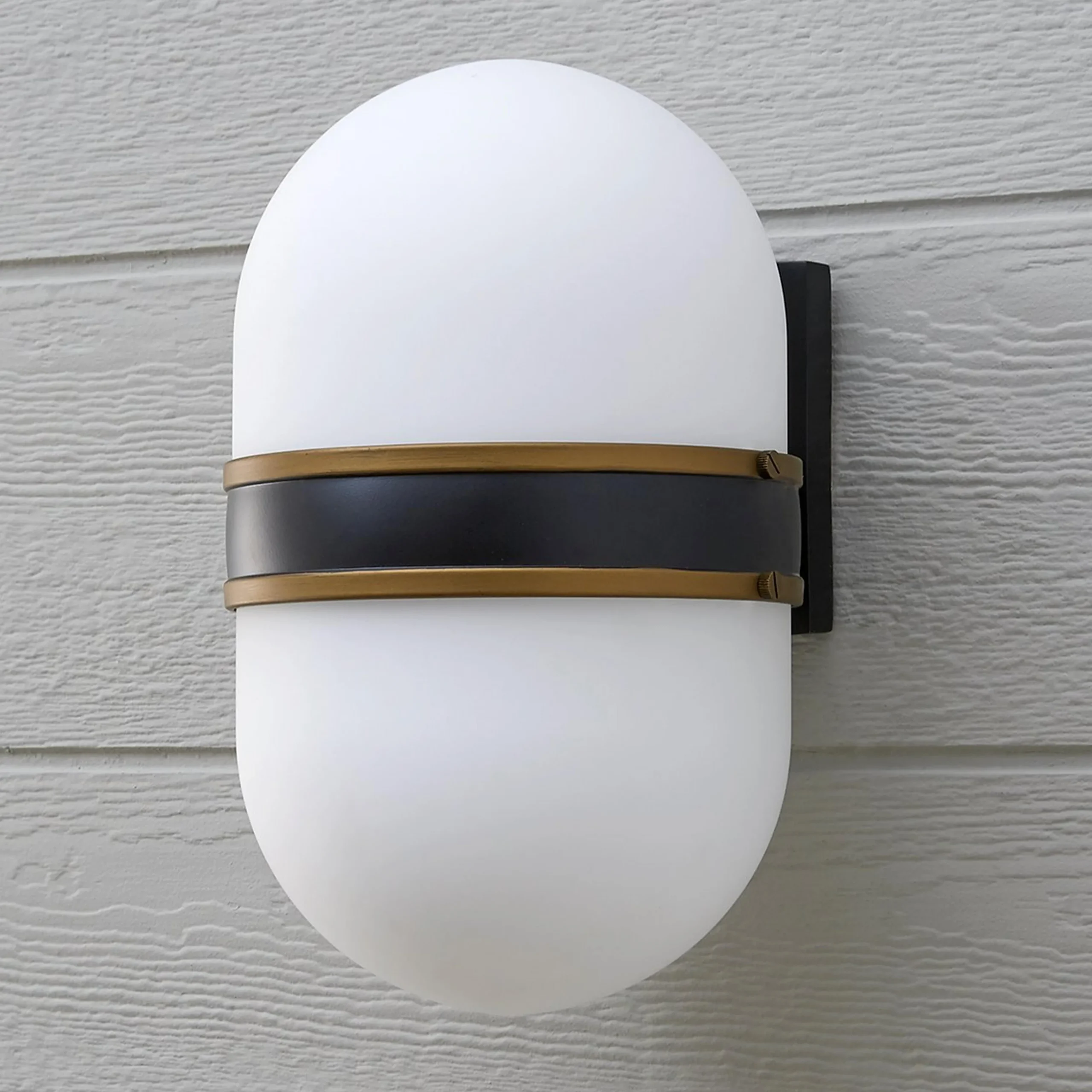 Tri Band Outdoor Sconce - Large